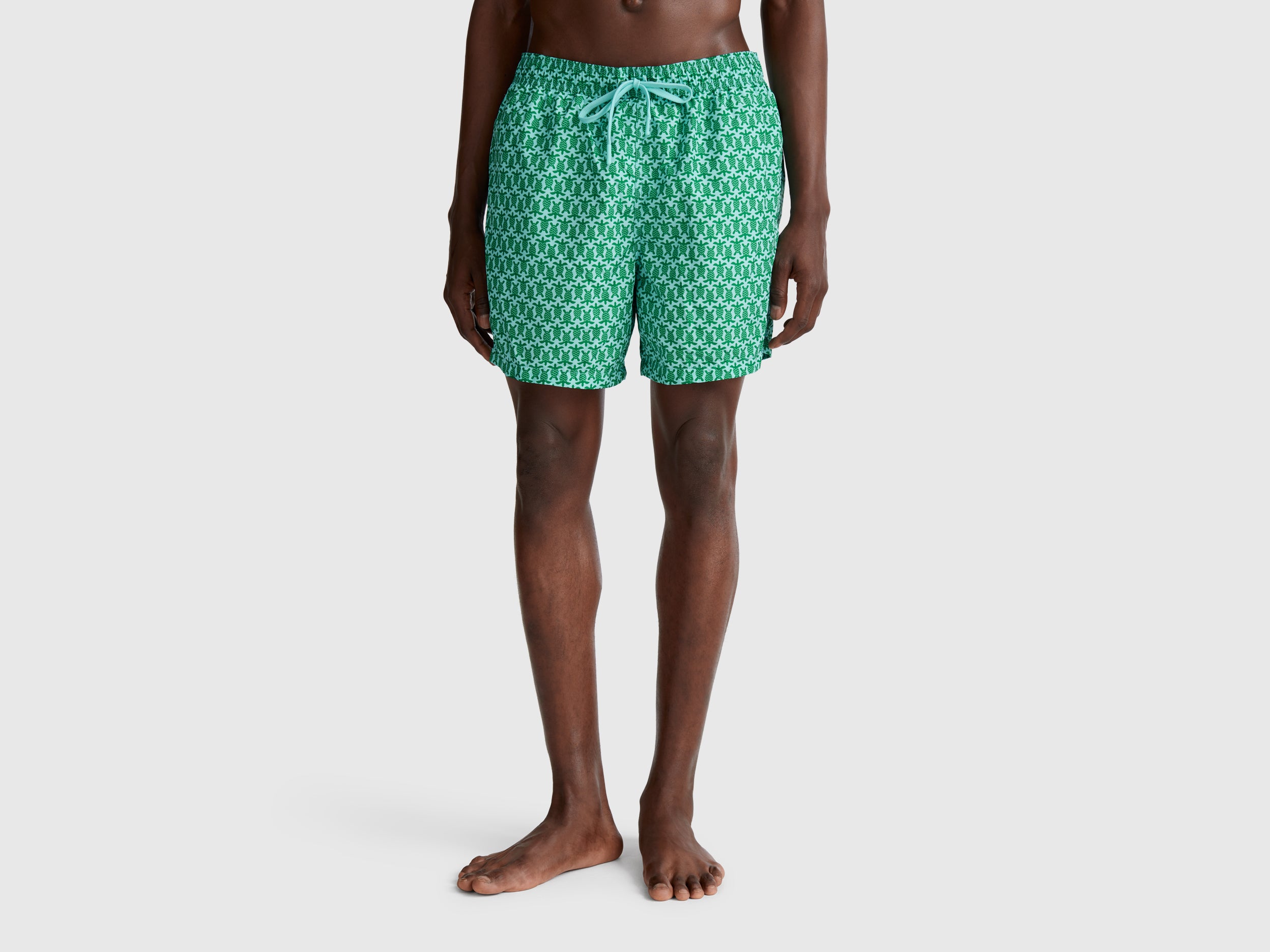 Shorts de natação em nylon estampado - ucb_image_F
