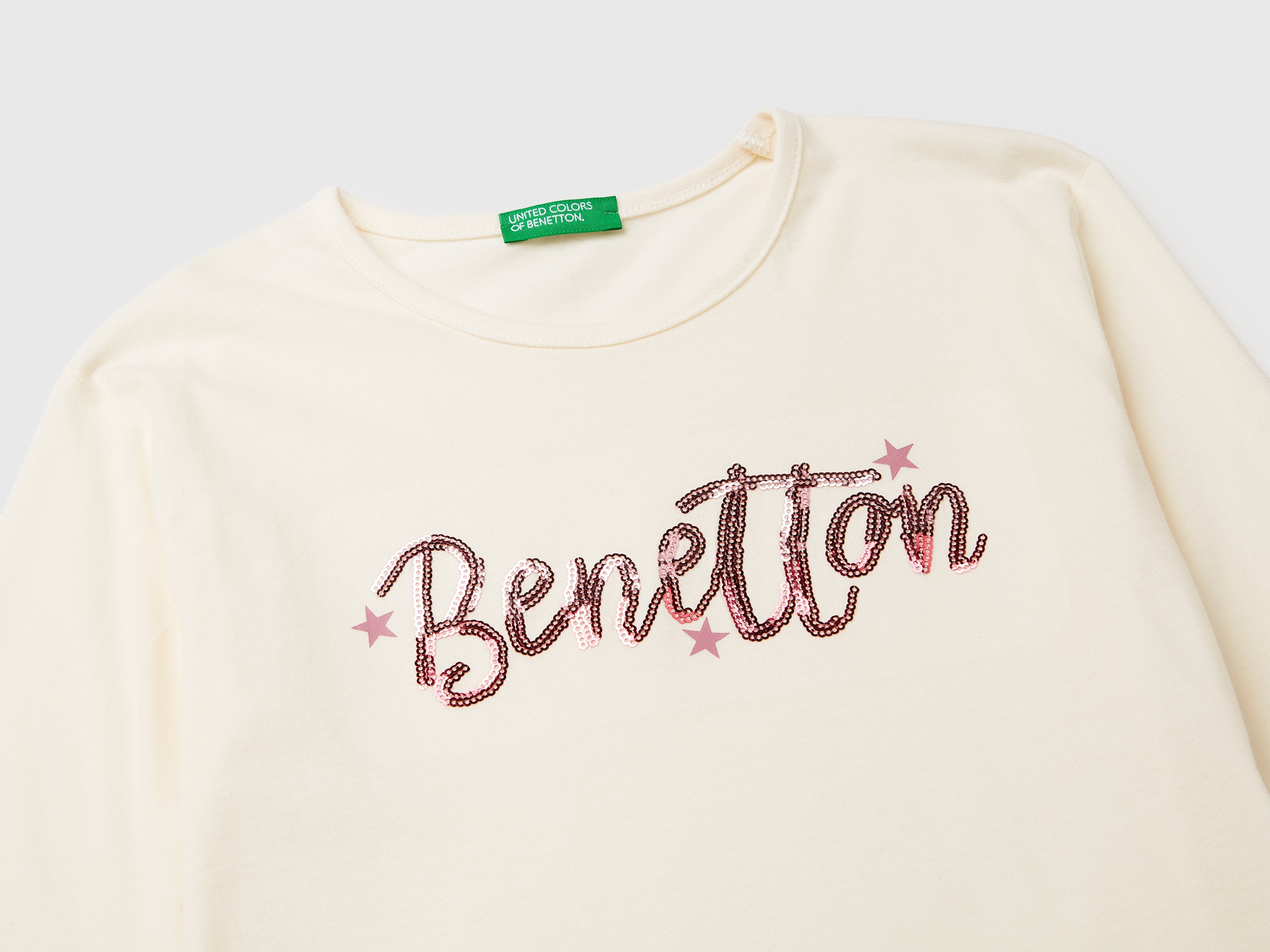 T-shirt em algodão quente com lantejoulas - ucb_image_DS1