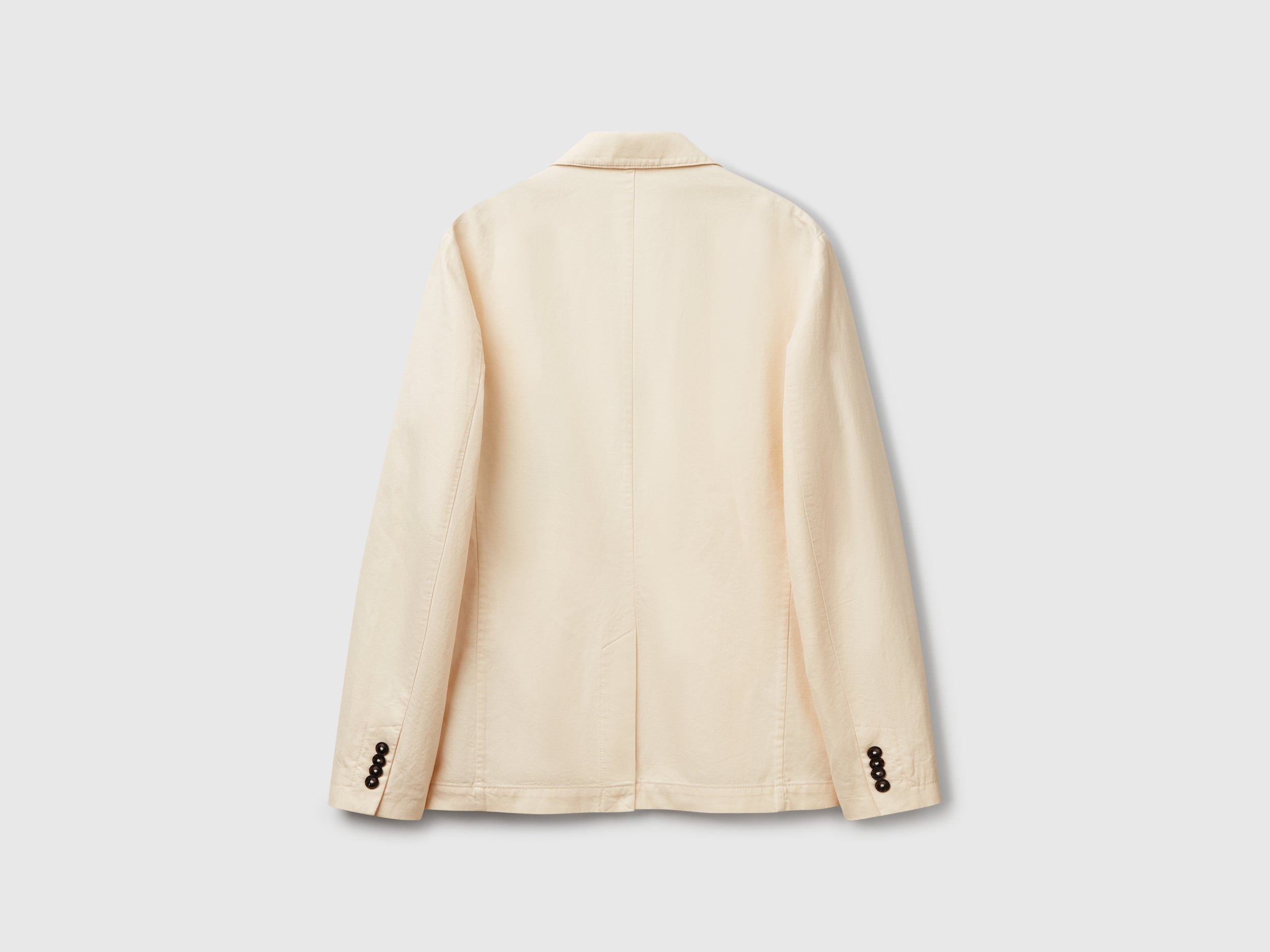 Blazer slim fit em mistura de viscose elástica. - ucb_image_BS