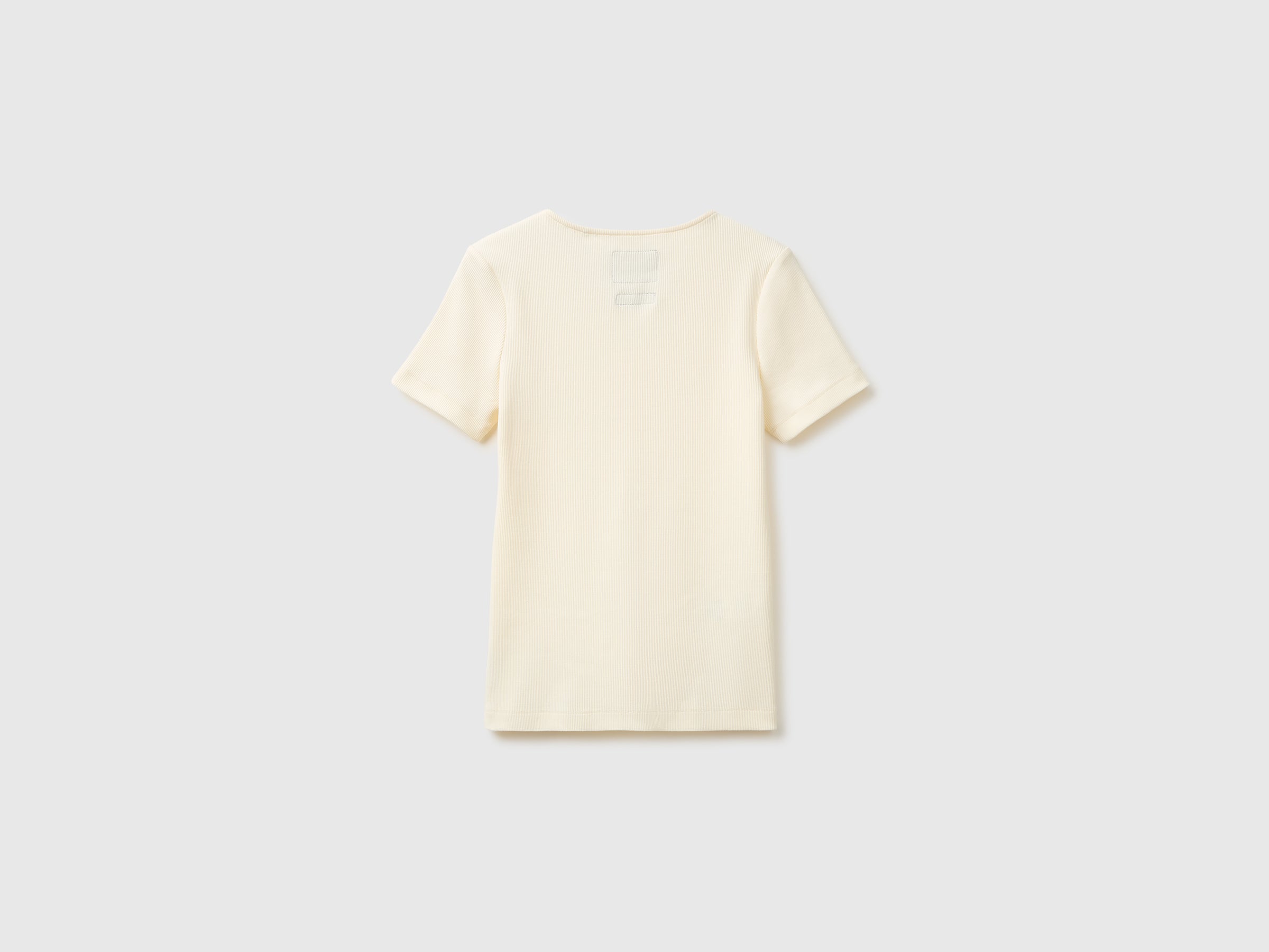 T-shirt canelada com botões - ucb_image_BS