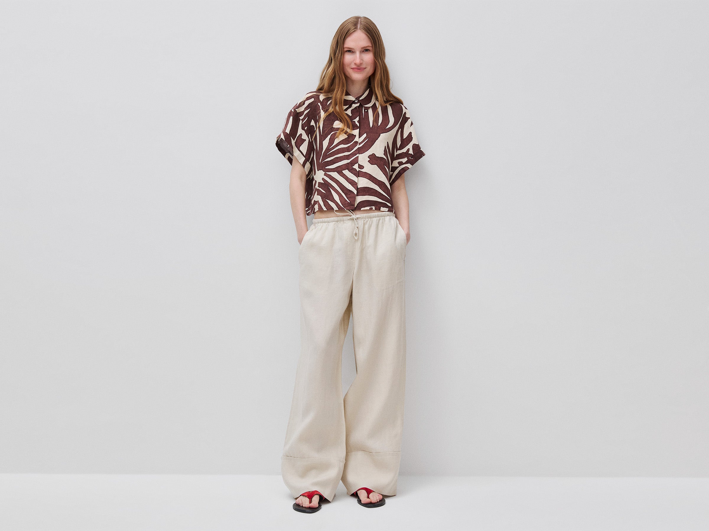 Blusa estampada em linho puro - ucb_image_FY