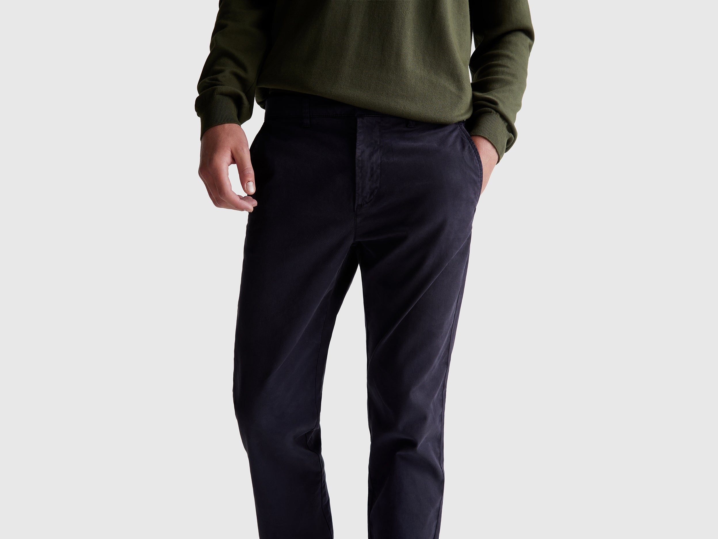Chinos slim fit em algodão - ucb_image_FY