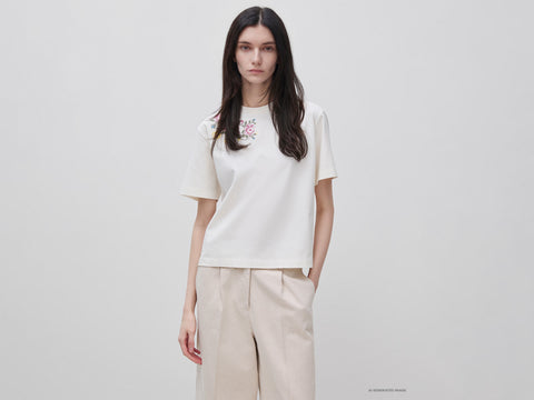 T-shirt com bordado - ucb_image_F