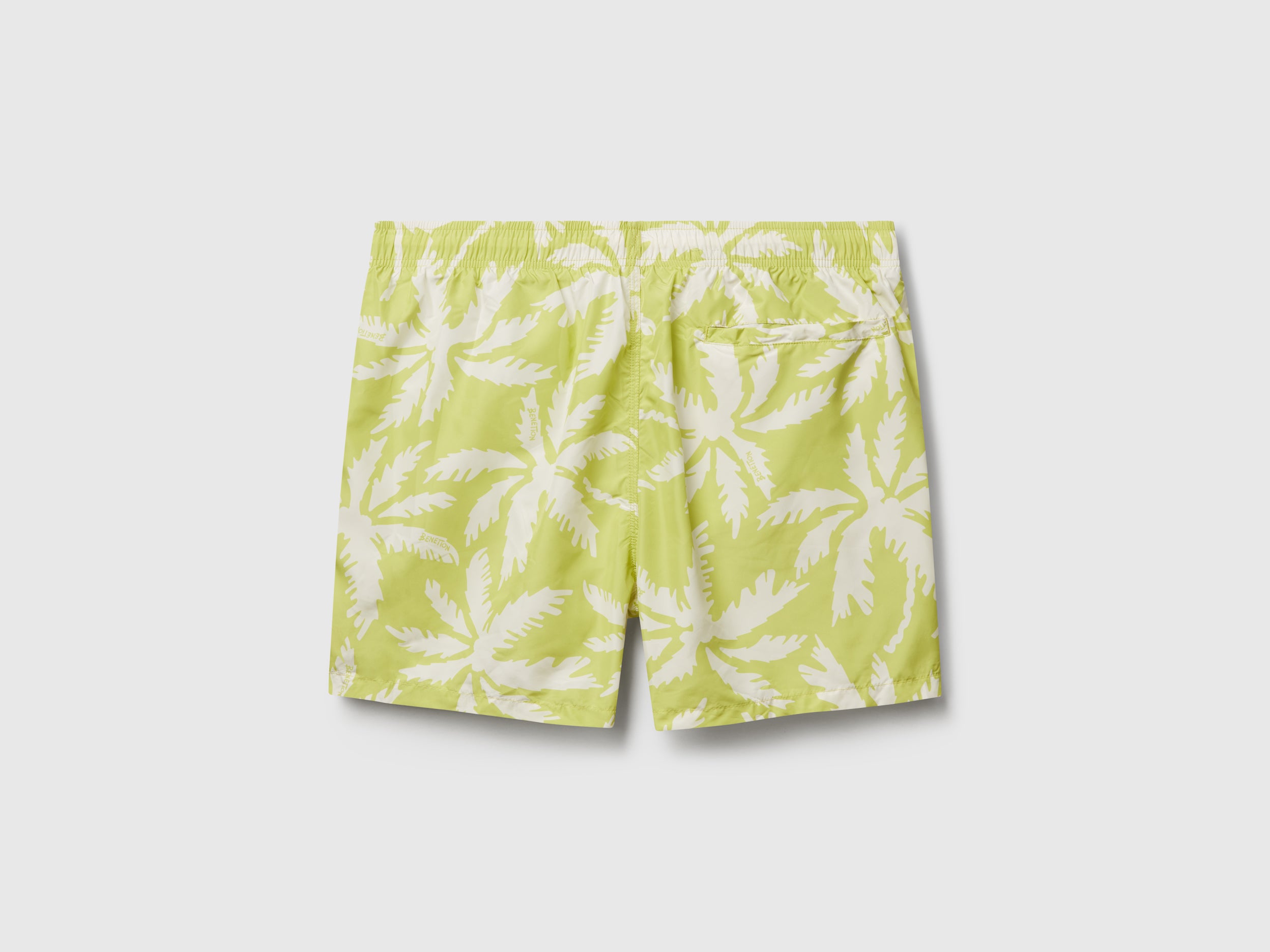 Shorts de natação em nylon estampado - ucb_image_BS