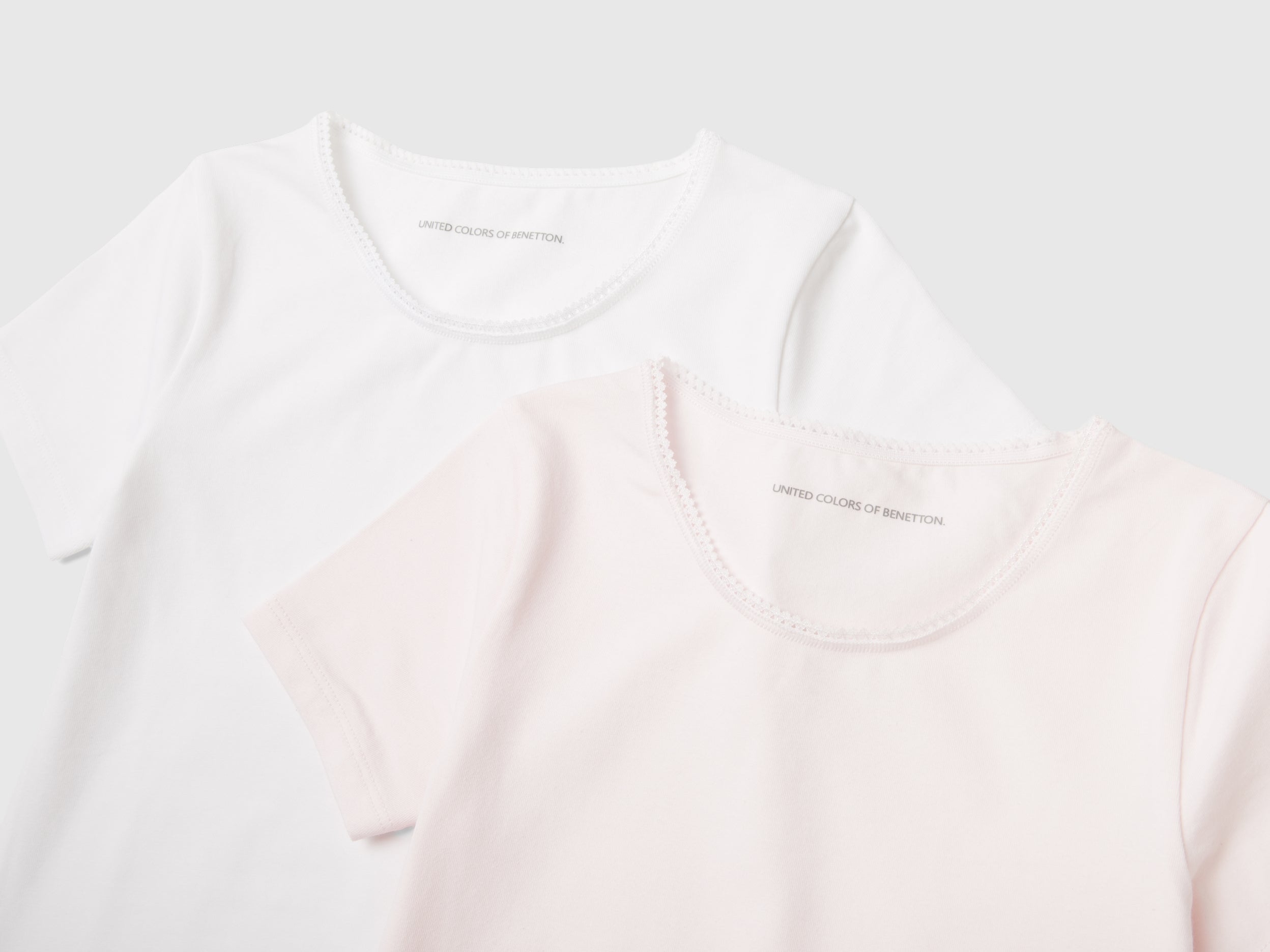 Duas t-shirts em algodão stretch - ucb_image_DS1