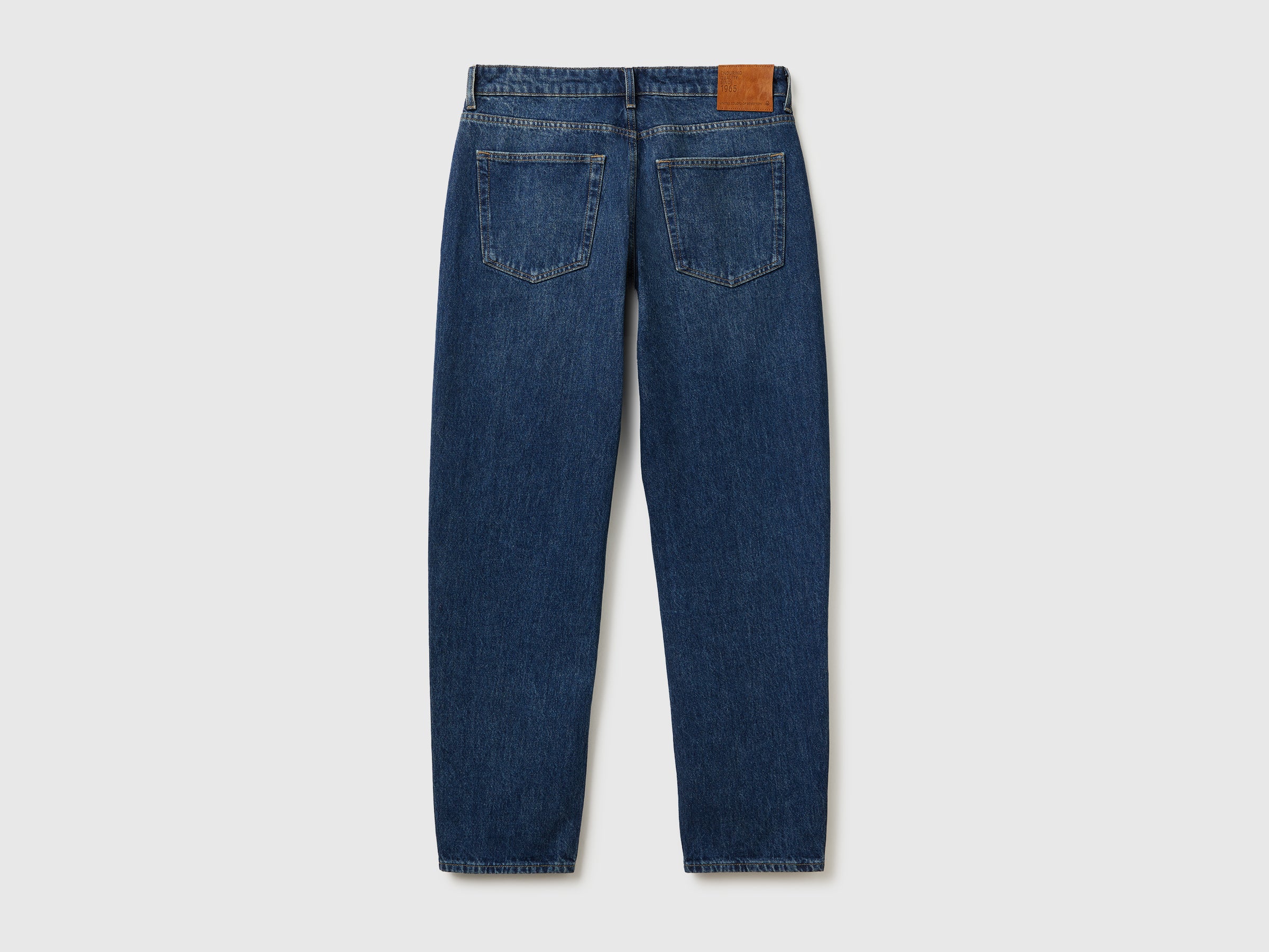 Jeans cinco bolsos tapered fit - ucb_image_BS