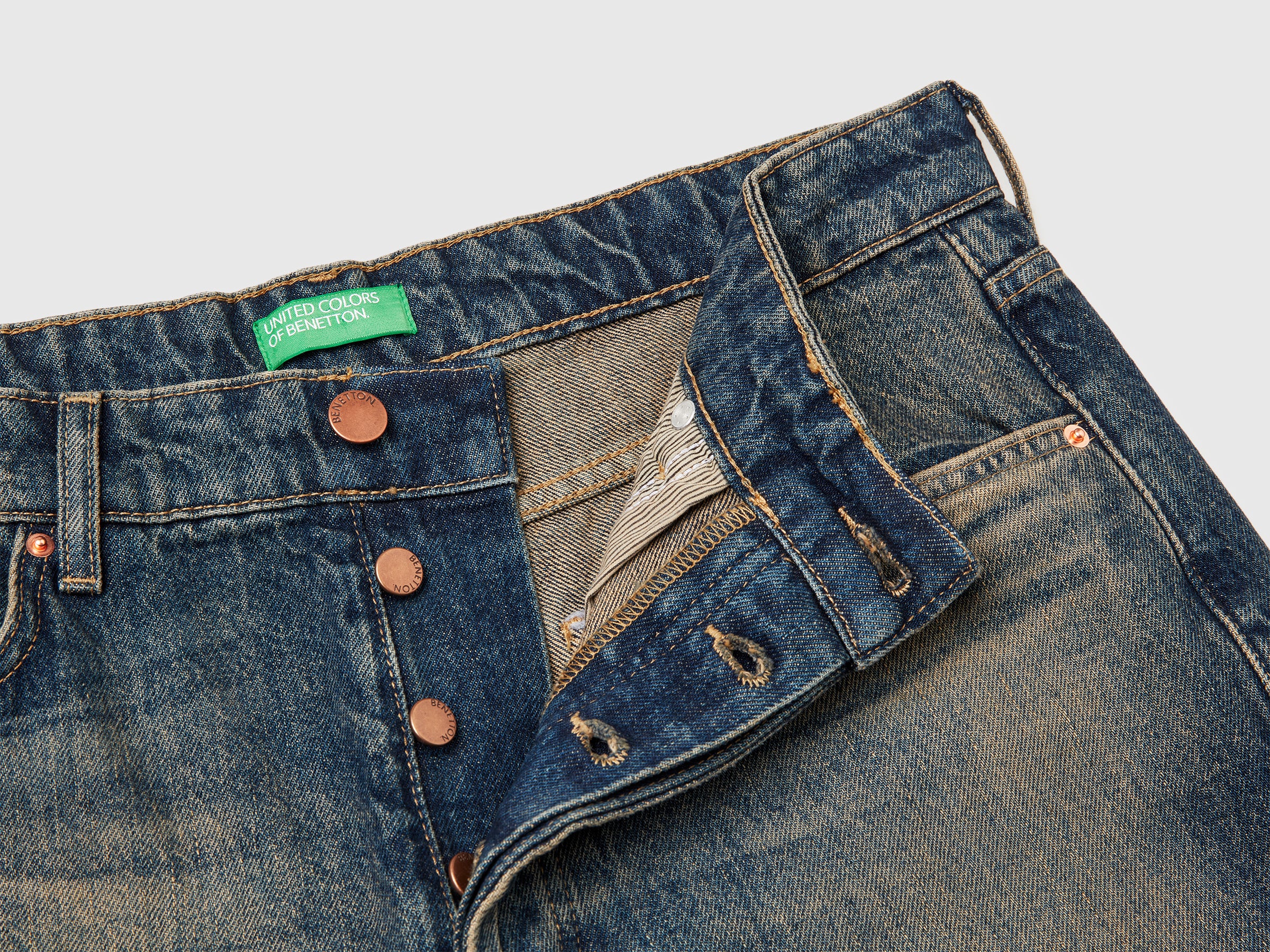 Jeans cinco bolsos tapered fit - ucb_image_DS1
