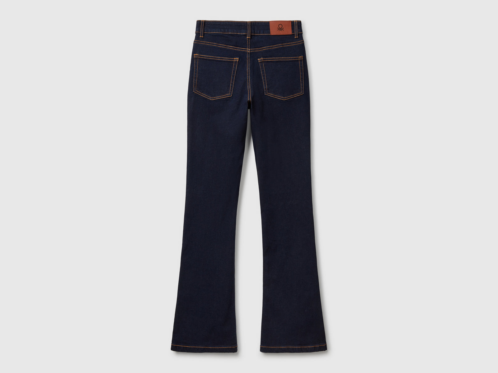 Jeans à boca-de-sino - ucb_image_BS