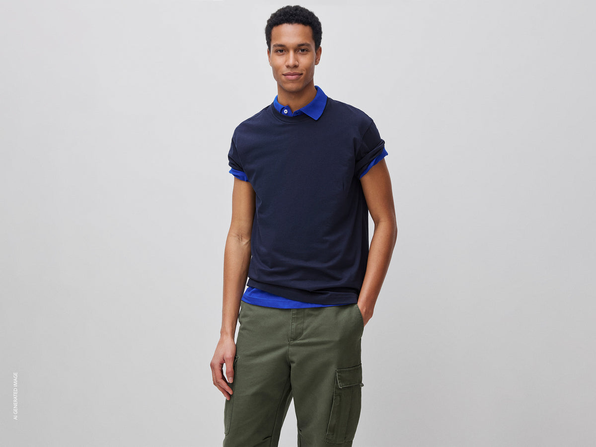 T-shirt azul-escuro - ucb_image_F