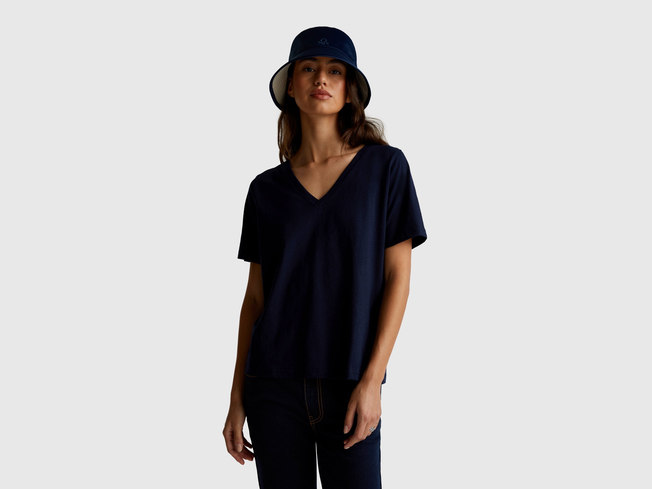 T-shirt decote em V em algodão flamé - ucb_image_F