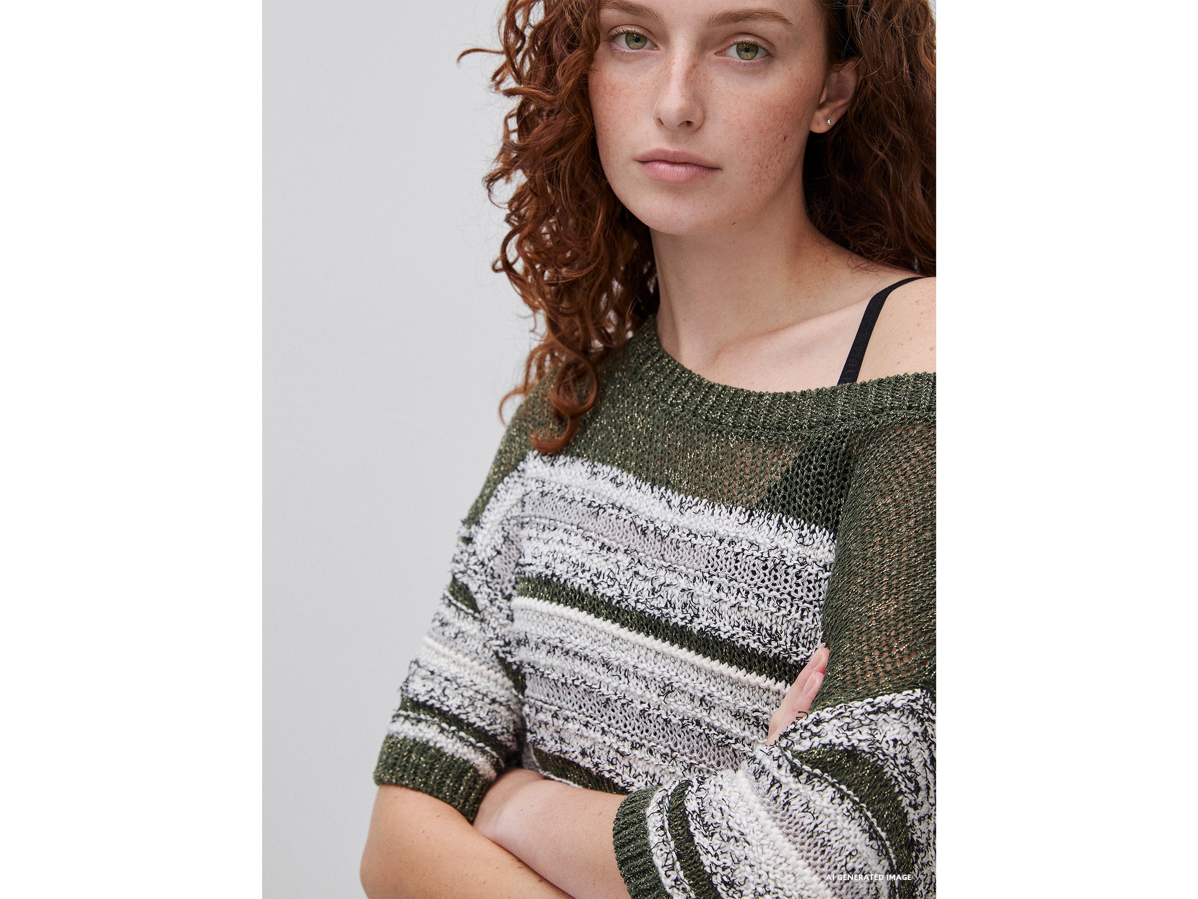 Camisola cropped às riscas - ucb_image_FY