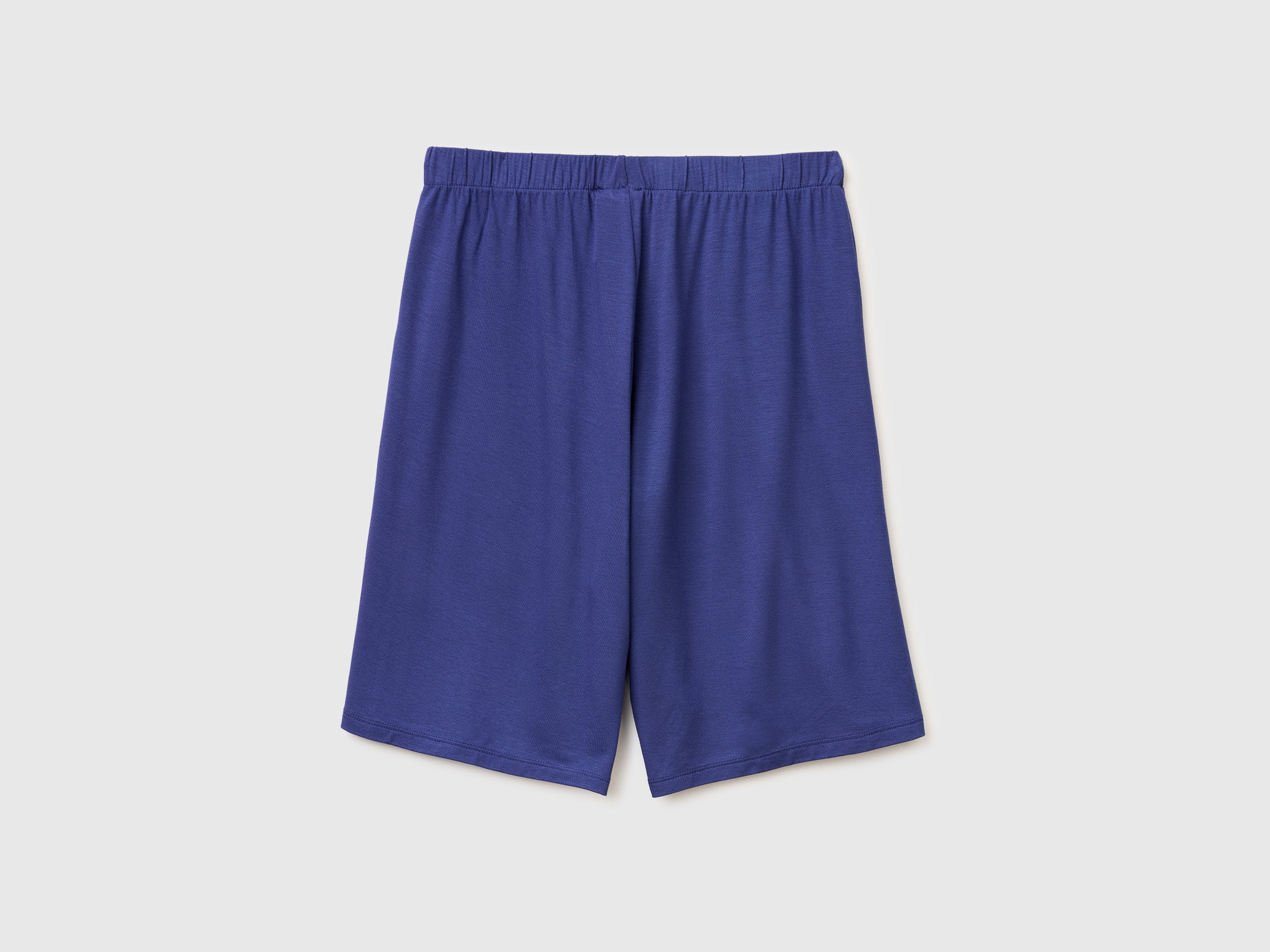 Bermuda shorts in stretch modal - ucb_image_BS