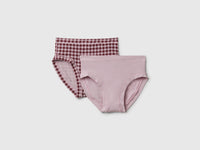 Dois slips super elásticos - ucb_image_FS