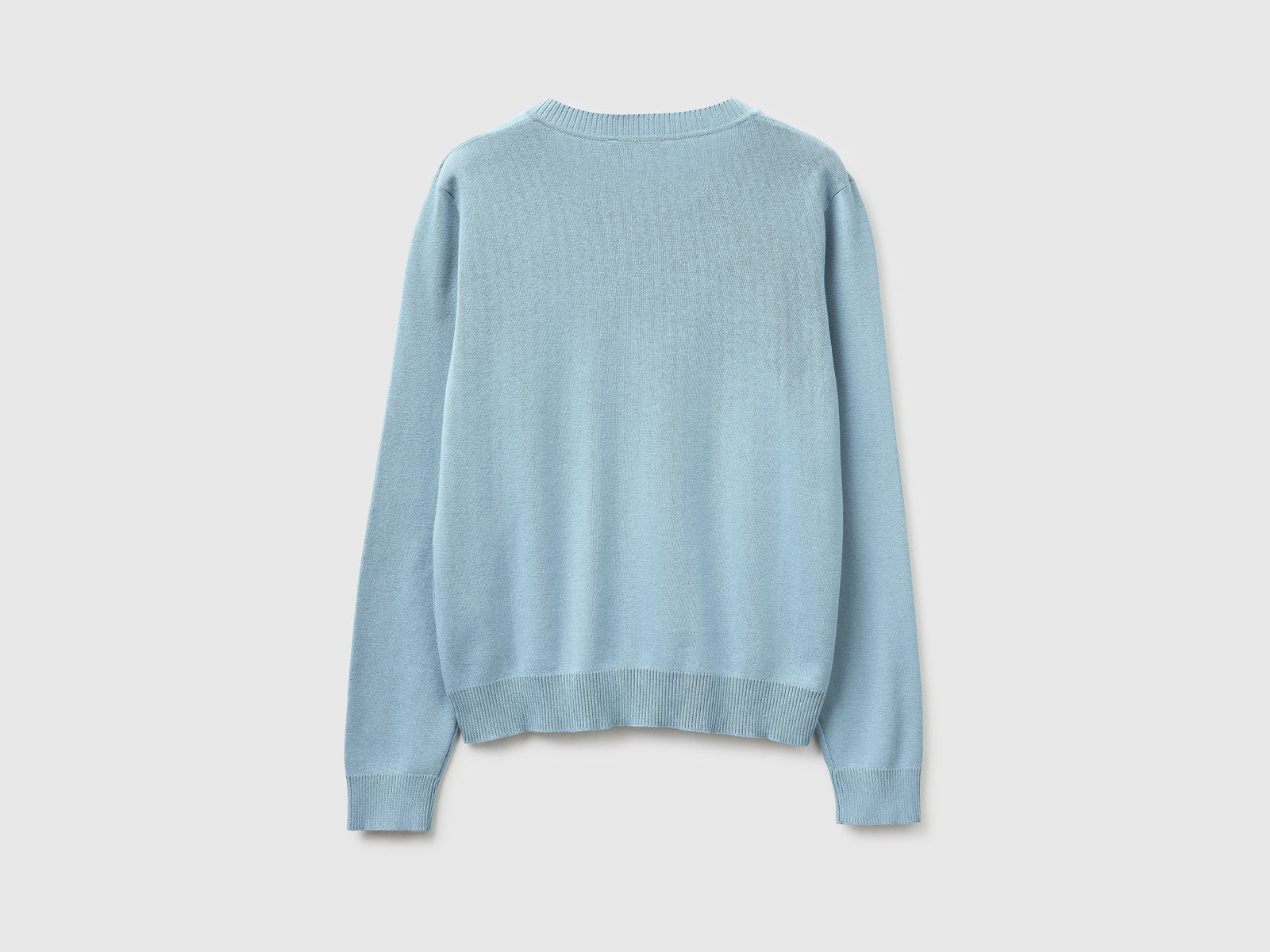 Camisola azul-claro em algodão tricot com decote em V - ucb_image_BS