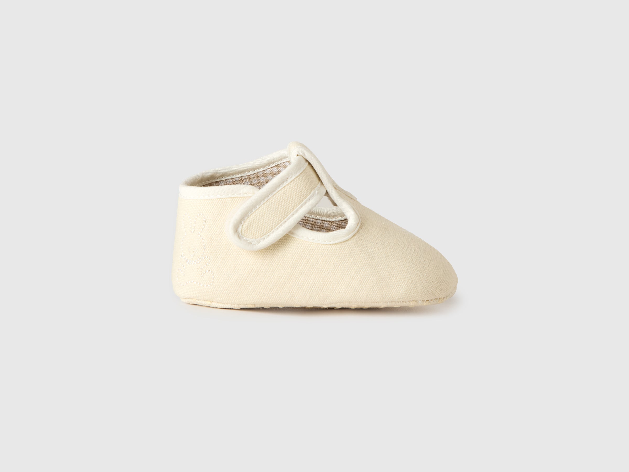 First steps shoes - ucb_image_FS