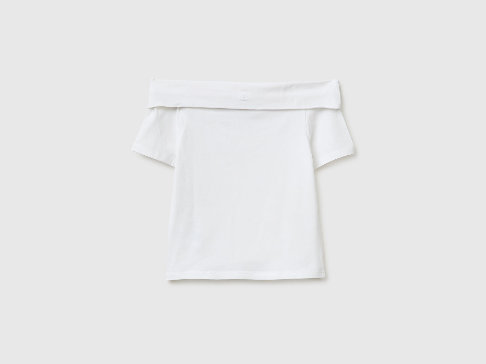 T-shirt com decote à barco - ucb_image_BS