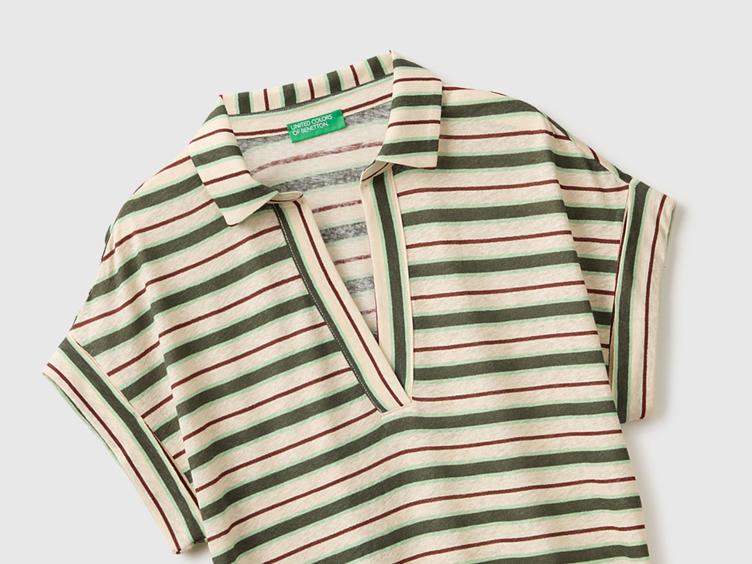 T-shirt às riscas com gola tipo polo - ucb_image_FY