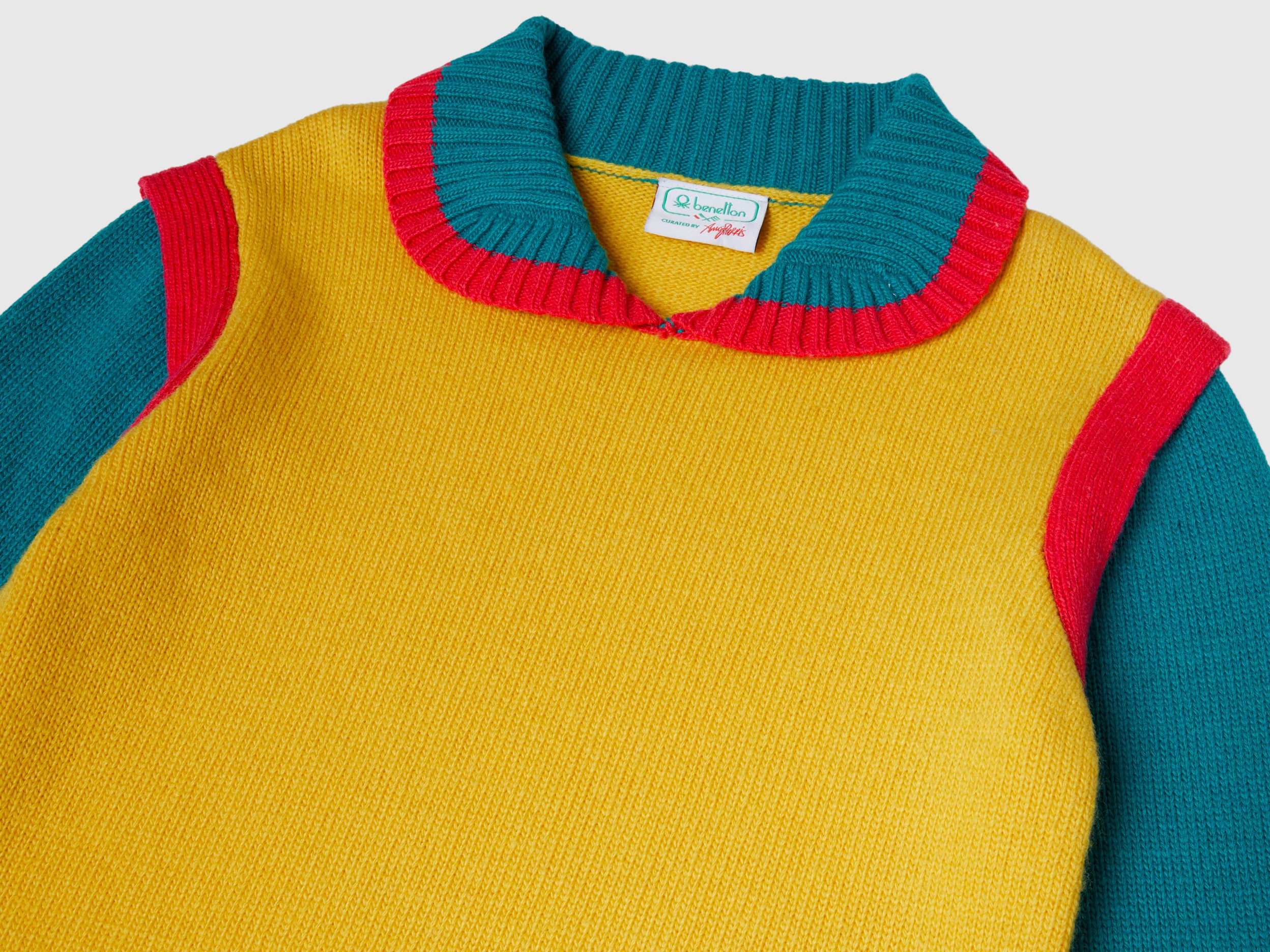 Camisola com gola Stranger Things - ucb_image_DS1