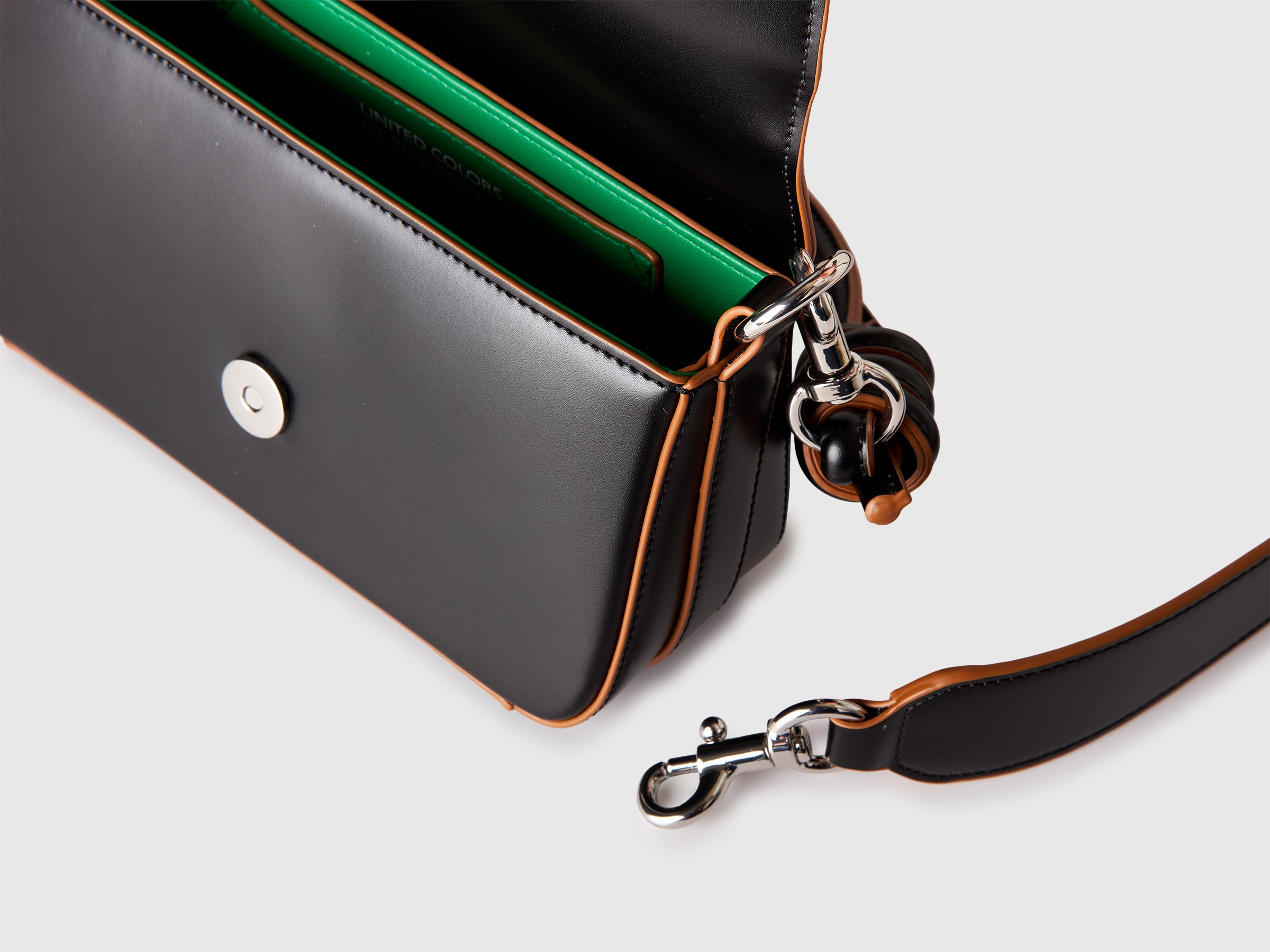 Be Bag mini preta - ucb_image_DS1
