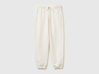 Calças em felpo com logótipo - ucb_image_FS