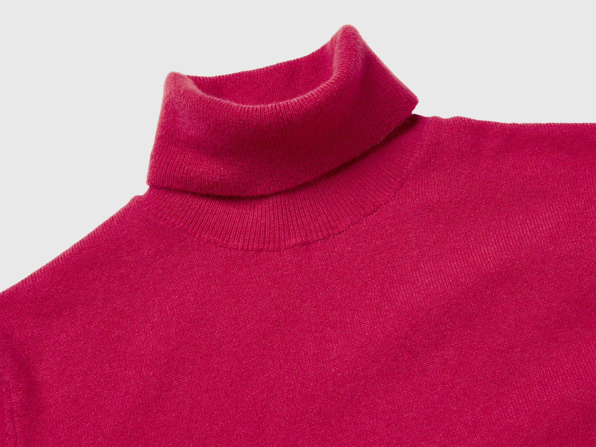 Camisola de gola alta fúcsia em pura lã Merino - ucb_image_DS1