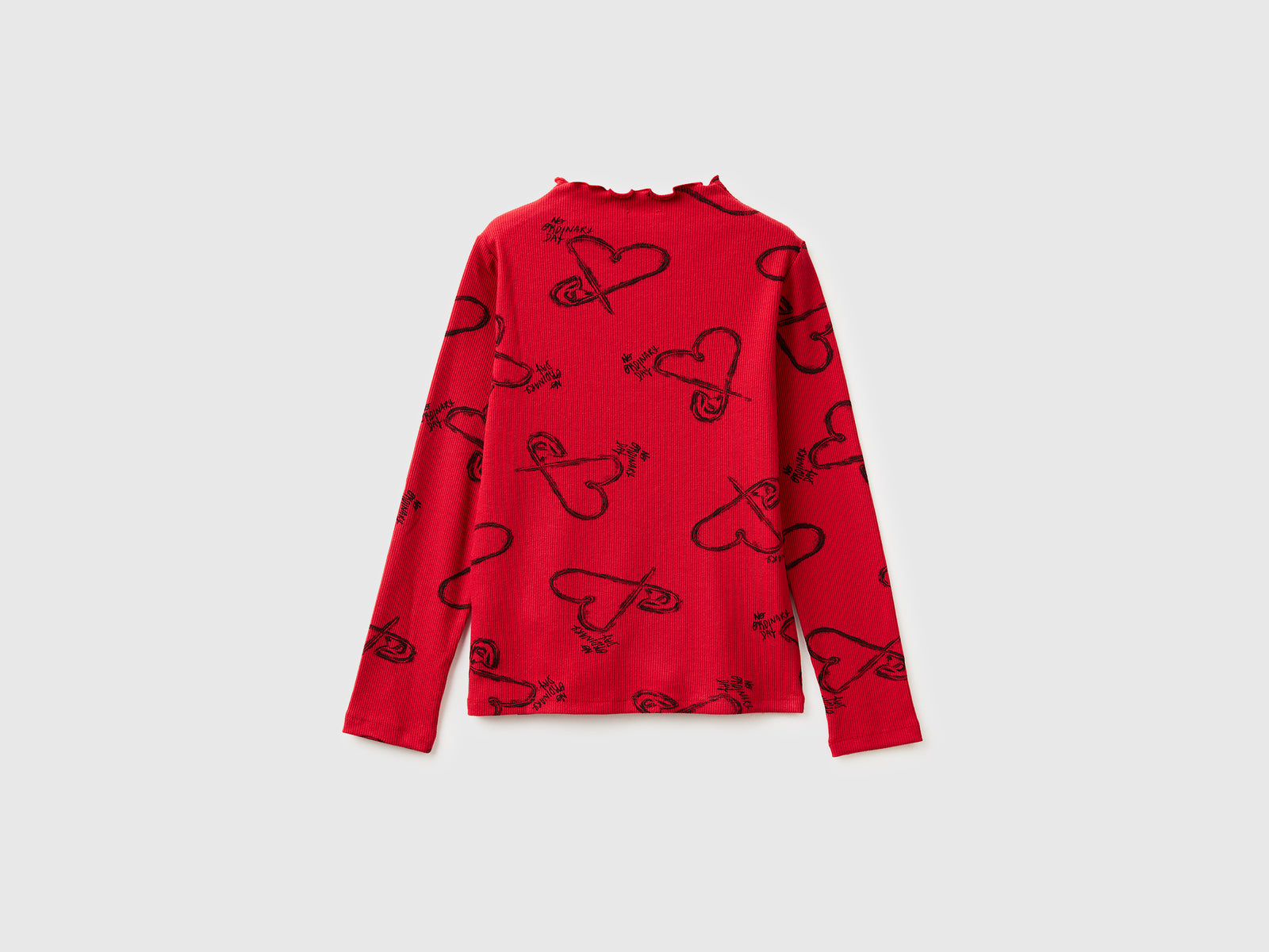 T-shirt de gola alta bordô com estampa de corações - ucb_image_BS