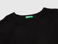 Black crew neck sweater in cashmere and wool blend - ucb_image_DS1