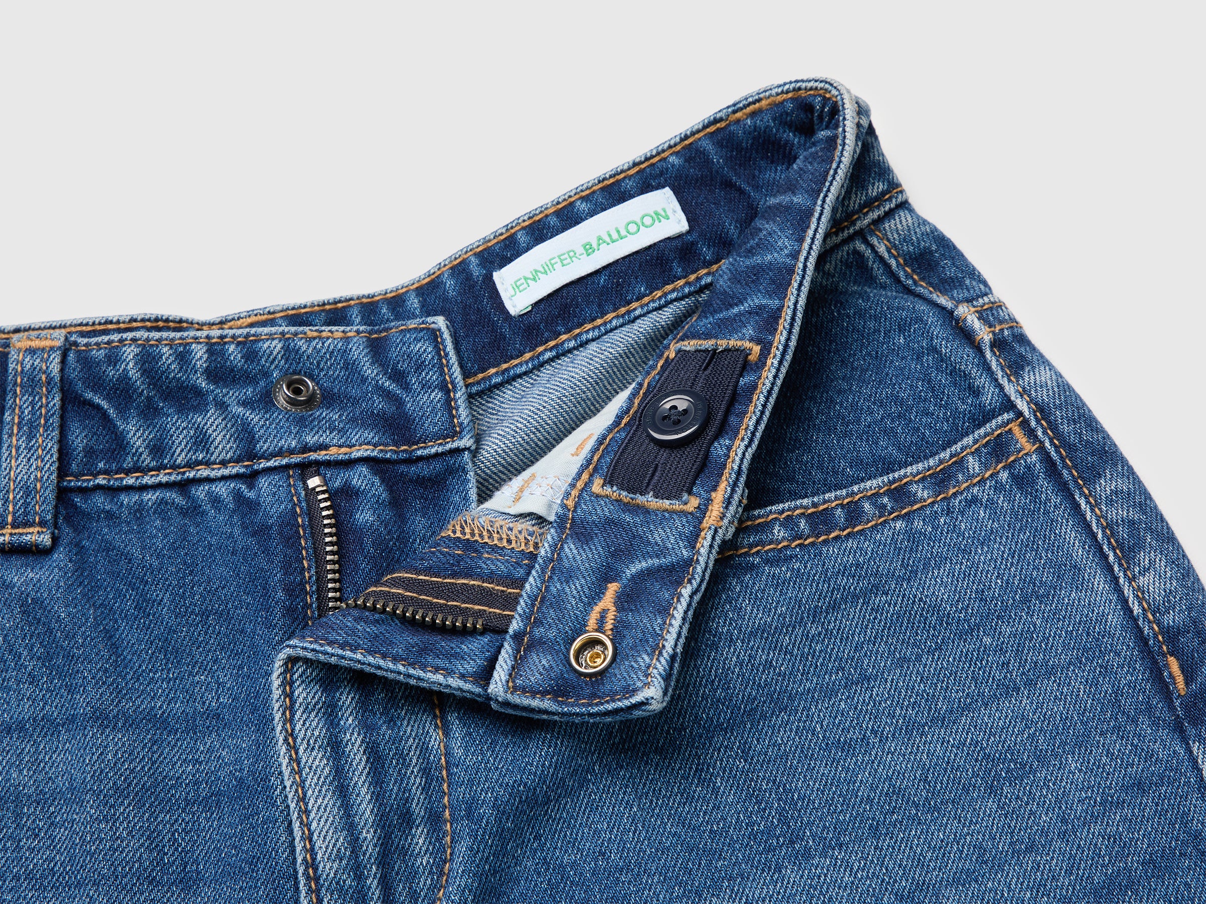 Jeans ballon fit - ucb_image_DS1