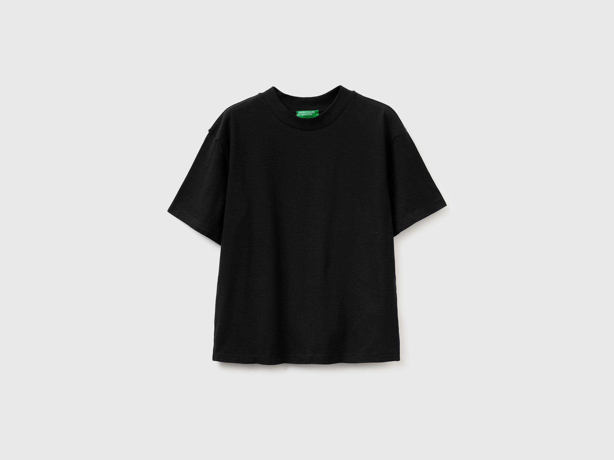 T-shirt de gola redonda em algodão leve - ucb_image_FS