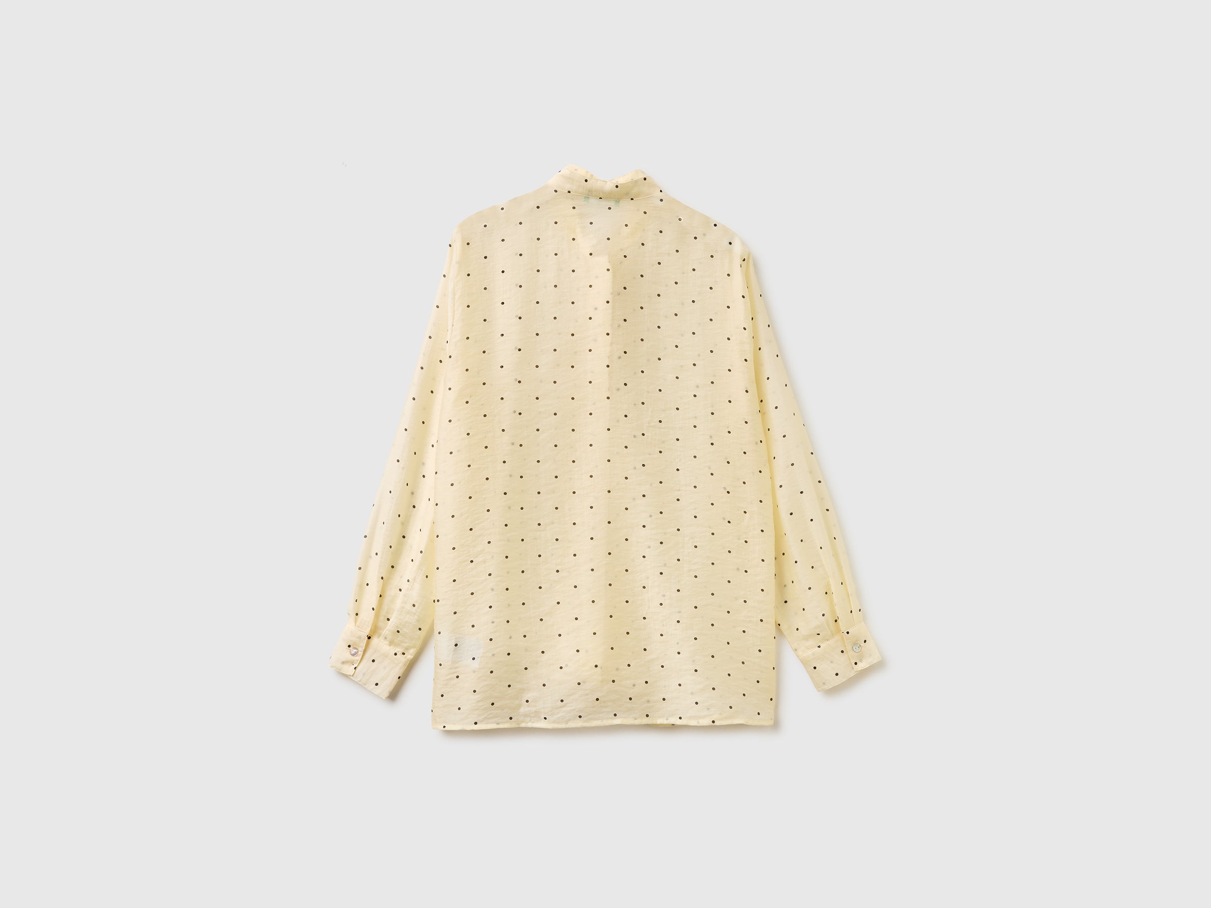 Camisa fluida com micro bolinhas - ucb_image_BS