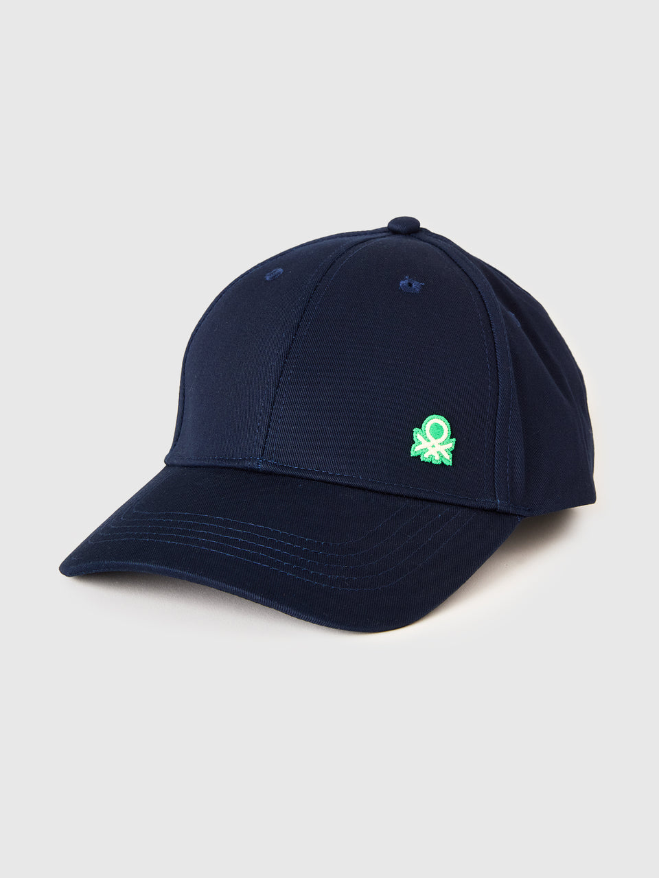 Baseball cap with logo - ucb_image_FS