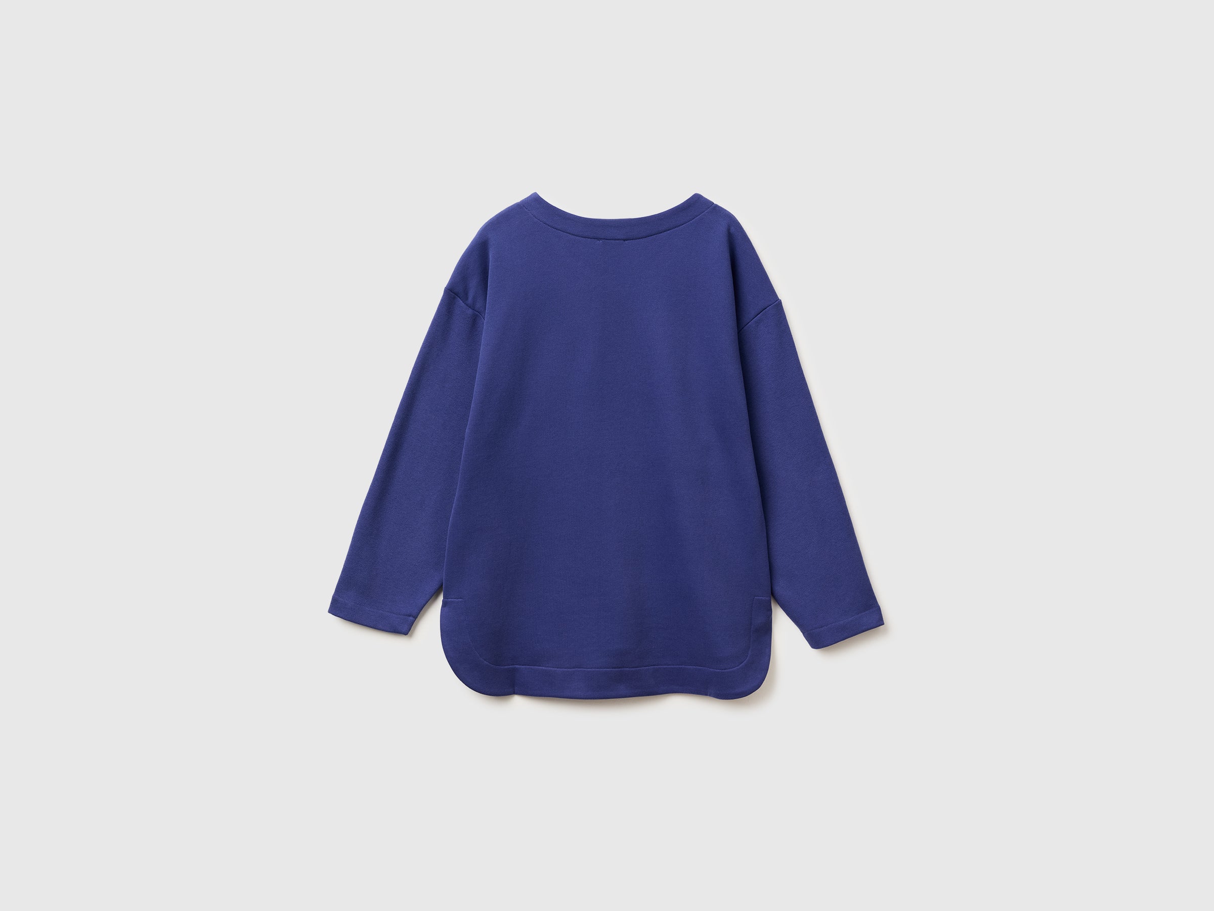 Closed sweatshirt with print - ucb_image_BS