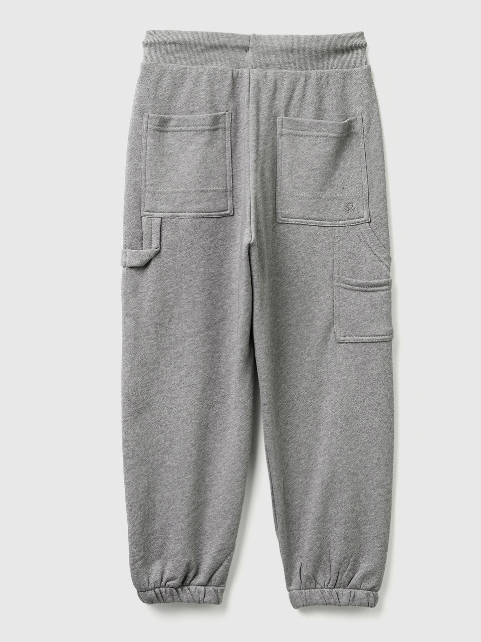 Joggers amplas com bolsos - ucb_image_BS