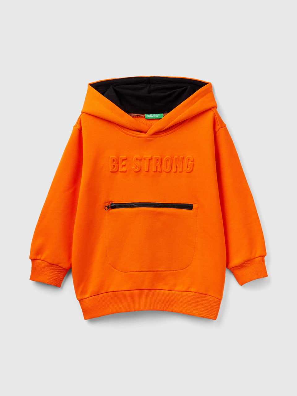 Sweat com estampa e bolso pequeno - ucb_image_FS