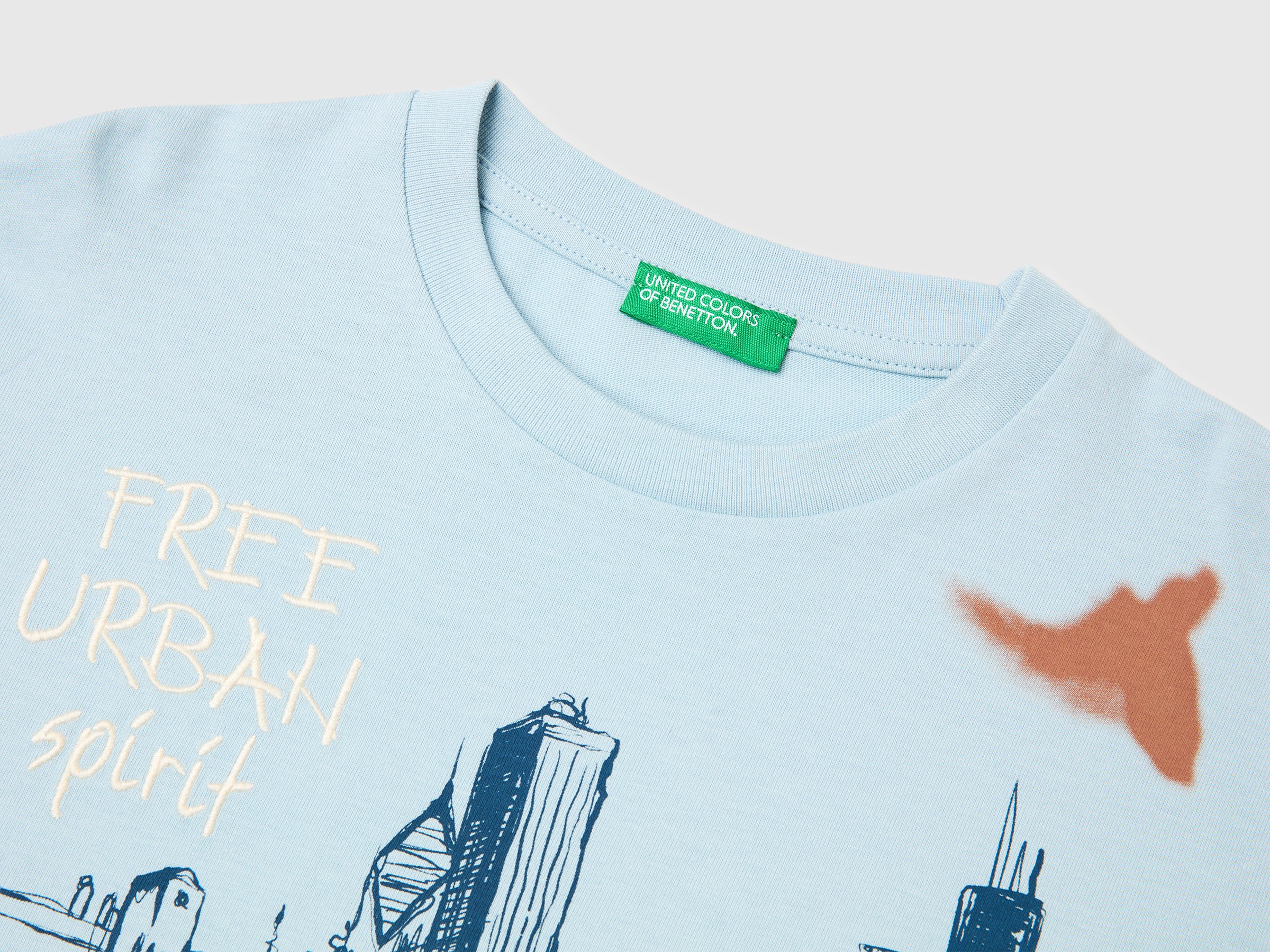 Double-sleeved T-shirt - ucb_image_DS1