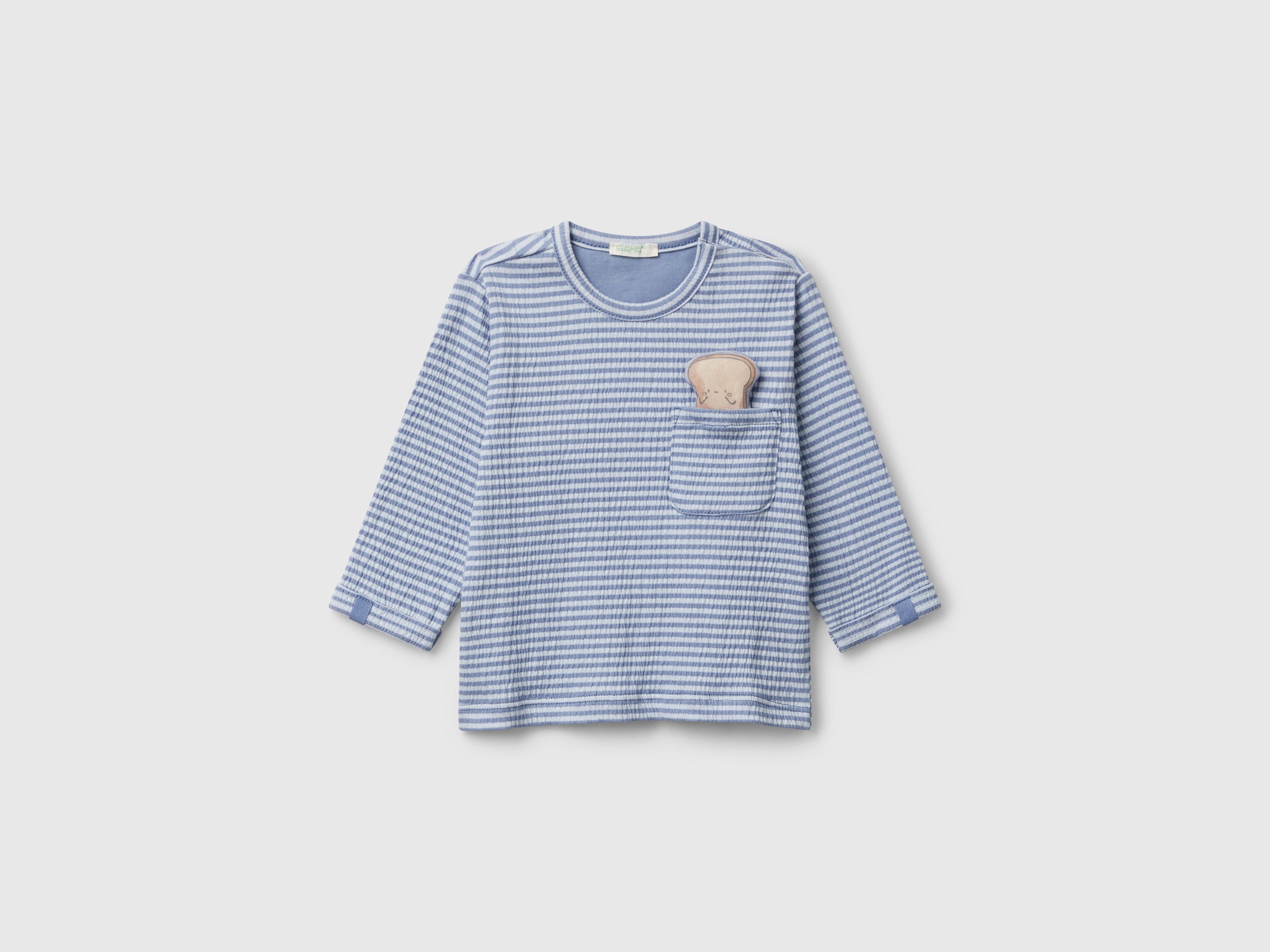 T-shirt com bolso pequeno e patch - ucb_image_FS