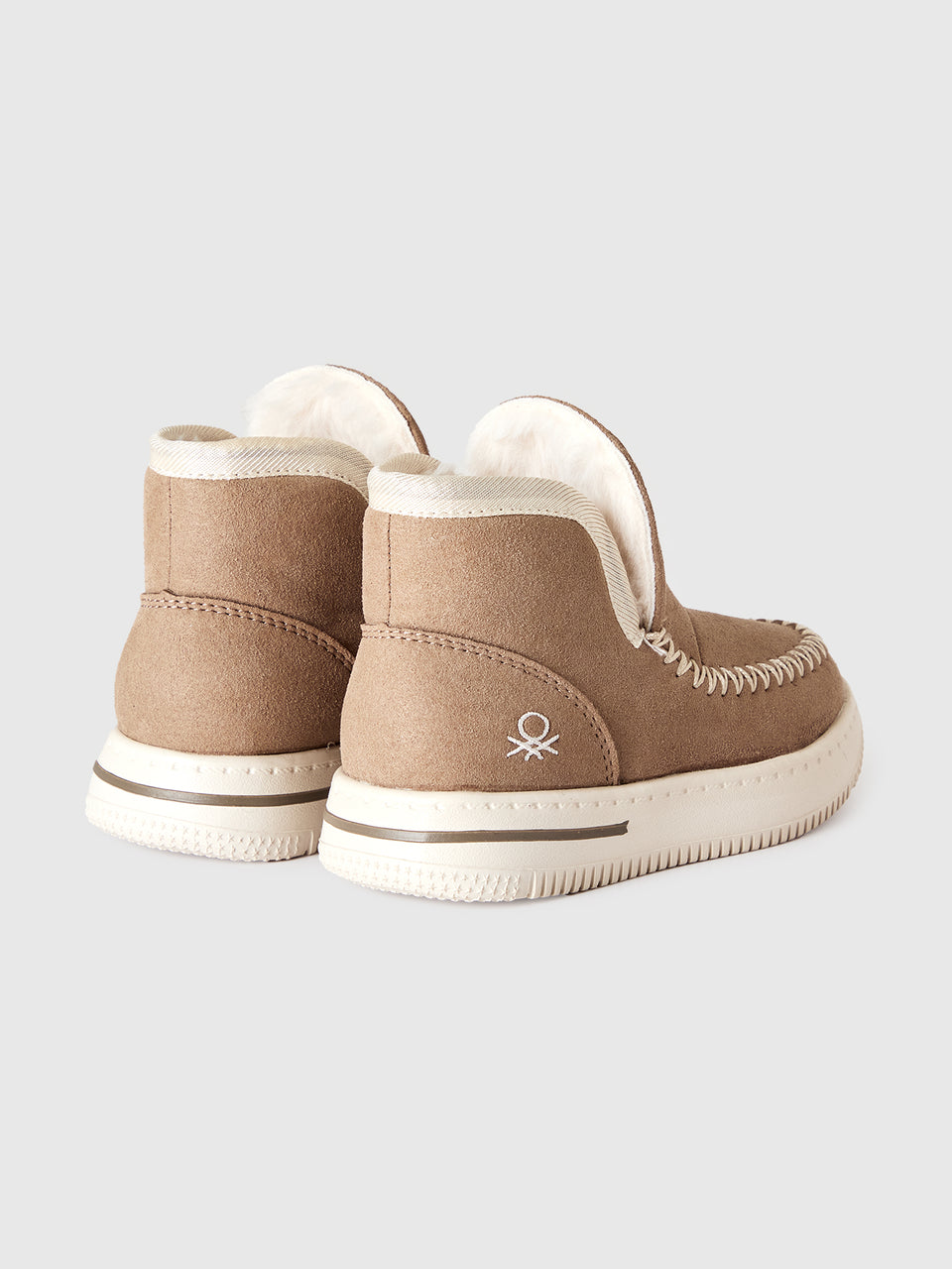 Botins em microfibra - ucb_image_BS
