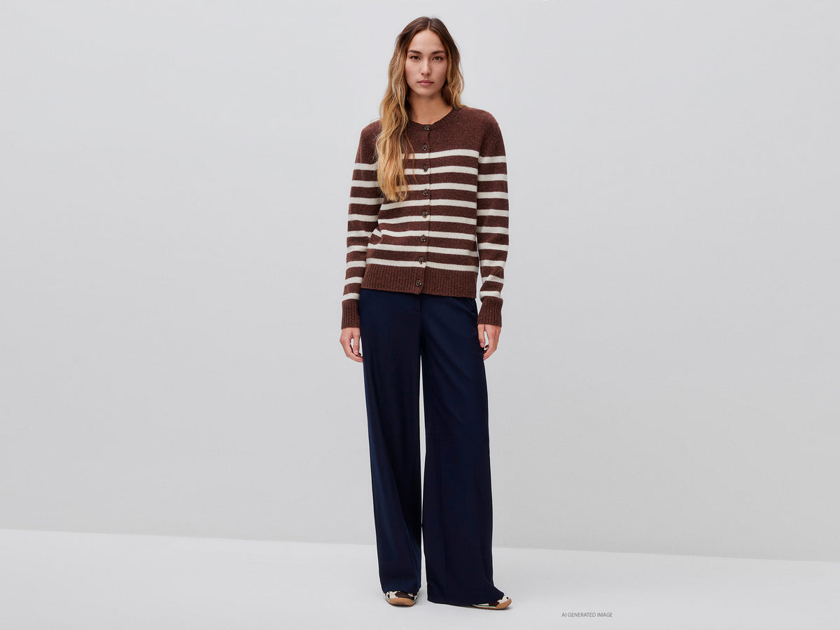 100% Shetland wool striped cardigan