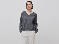 Camisola trabalhada com decote em V - ucb_image_F