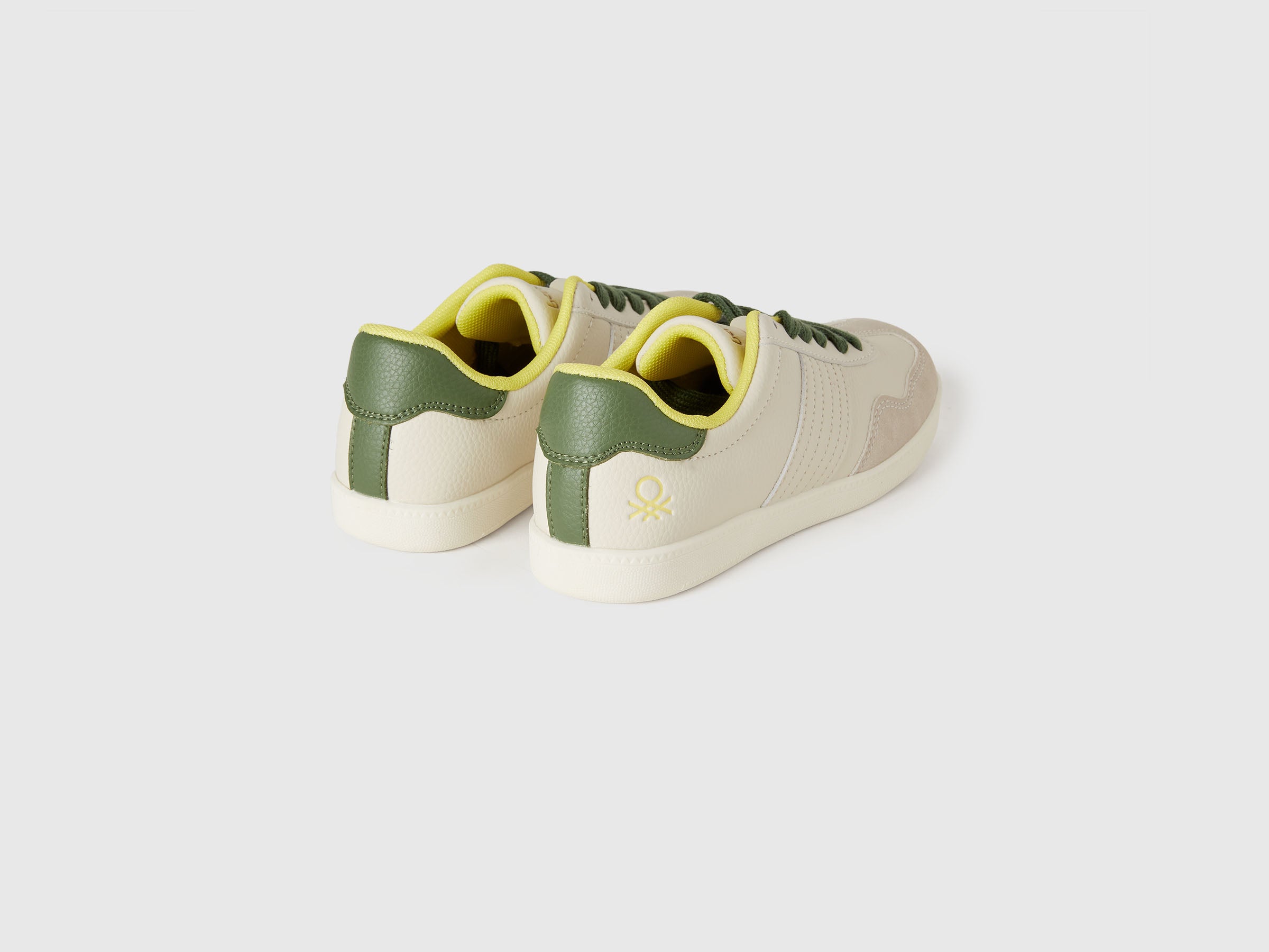 Sneakers em tecido revestido e pele de camurça - ucb_image_BS