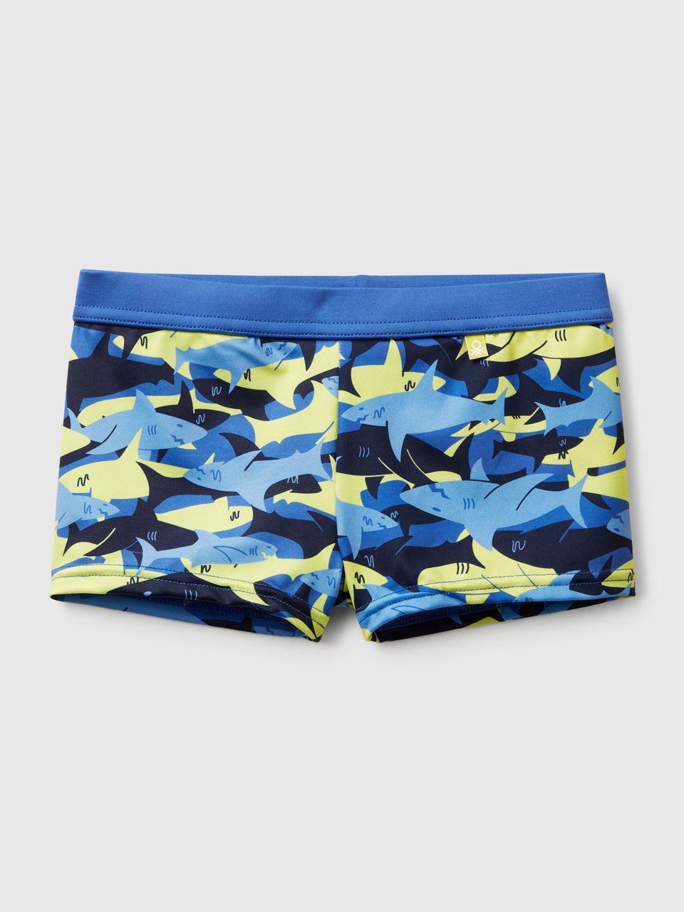 Boxers de banho com estampa de tubarões - ucb_image_FS