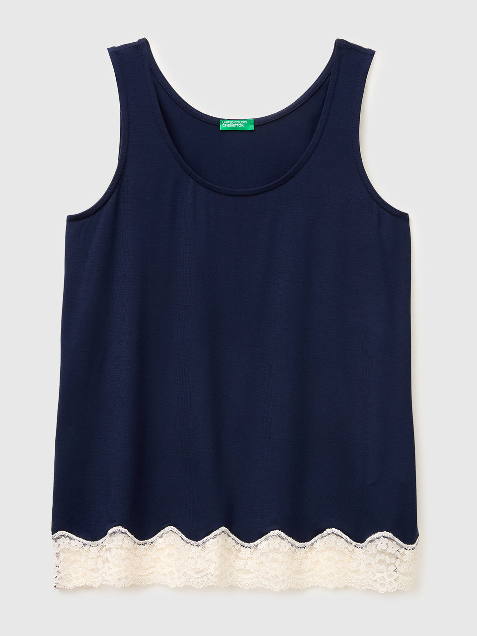 Flowing tank top with lace at the bottom - ucb_image_FS