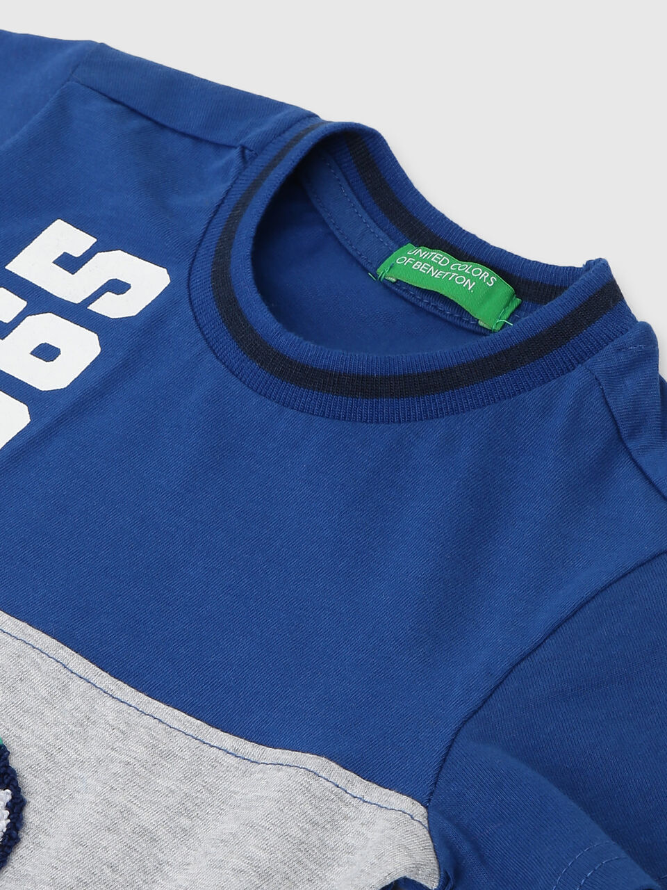 COLOR BLOCK GOAL TOWEL EMB. TEE SHORT image number null