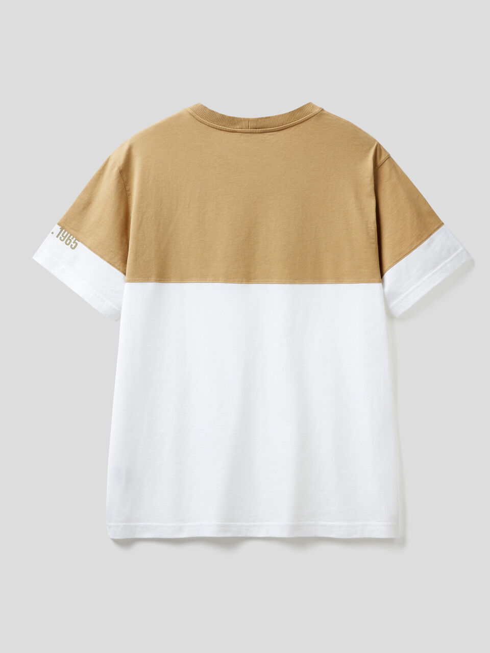 T-SHIRT image number null