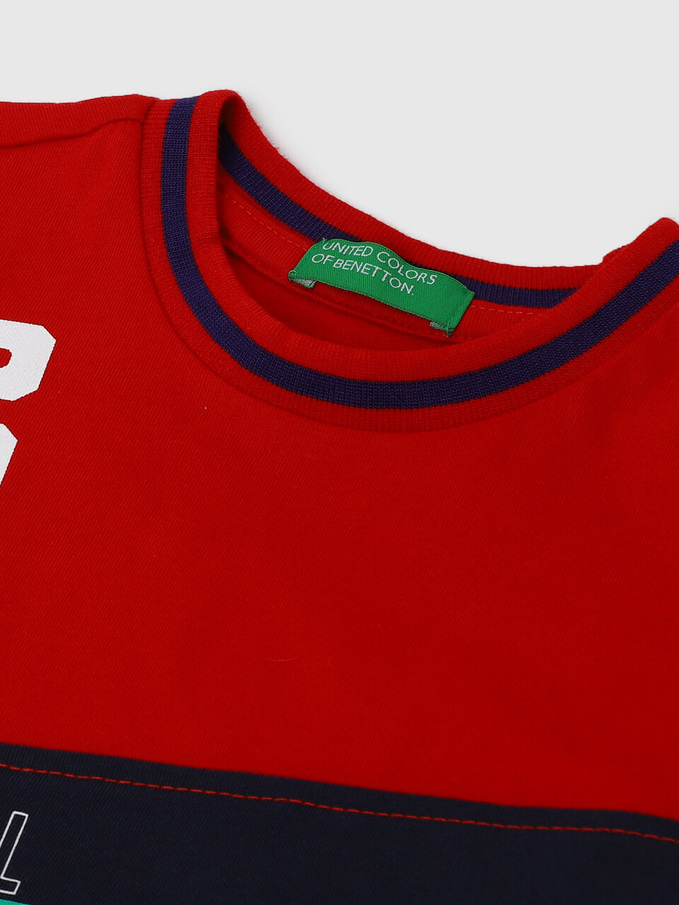 COLOR BLOCK GOAL TOWEL EMB. TEE SHORT image number null