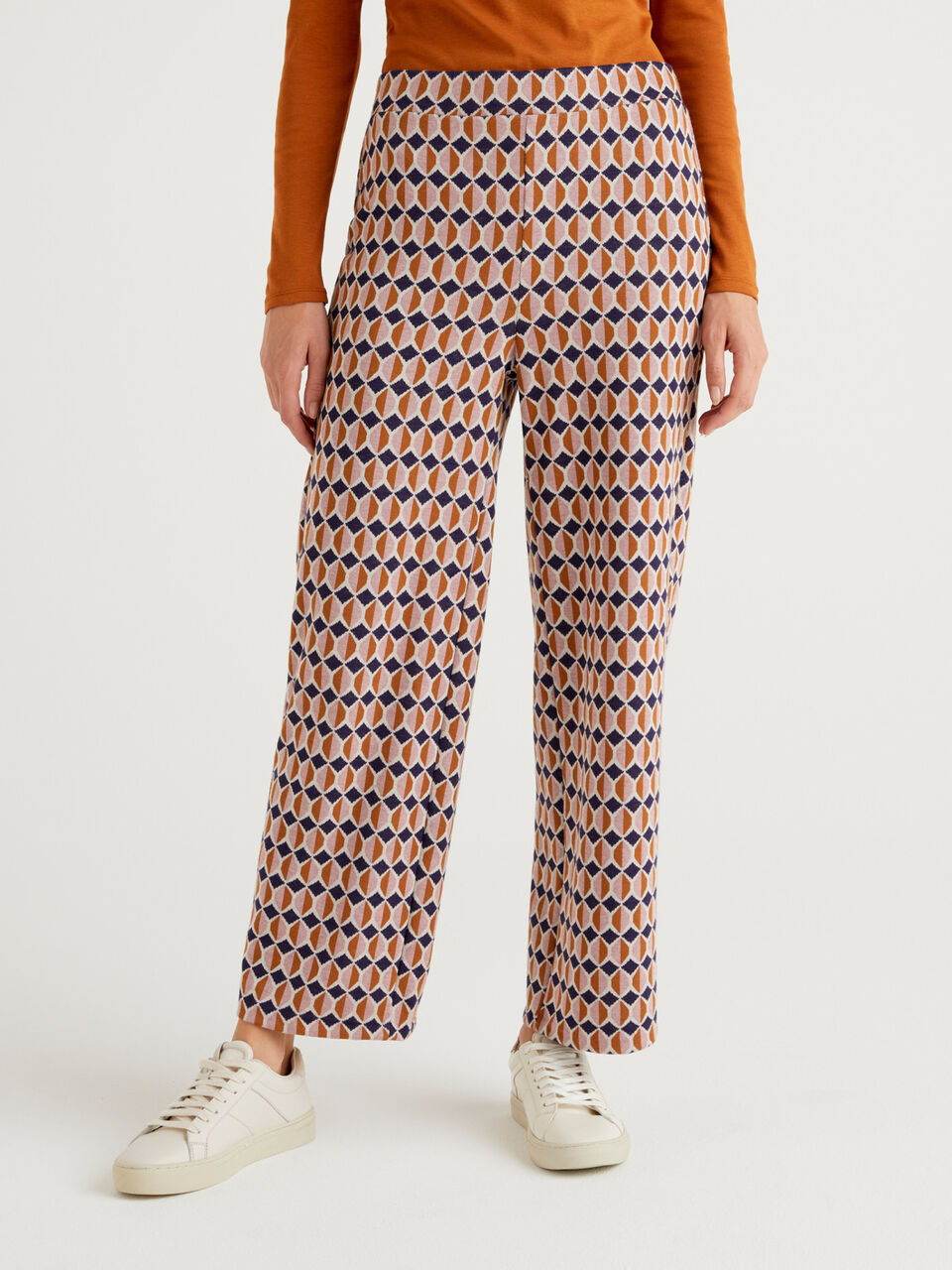 EASY PULL ON AOP KNIT TROUSERS image number null