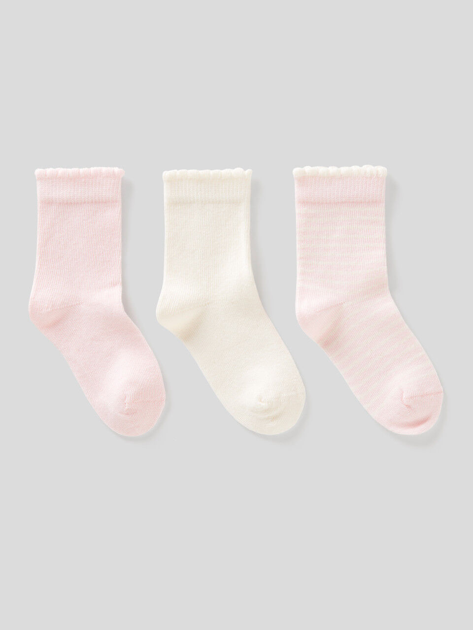 Sock set in pink tones
