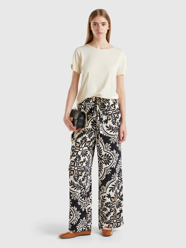 Flowy flower trousers Women