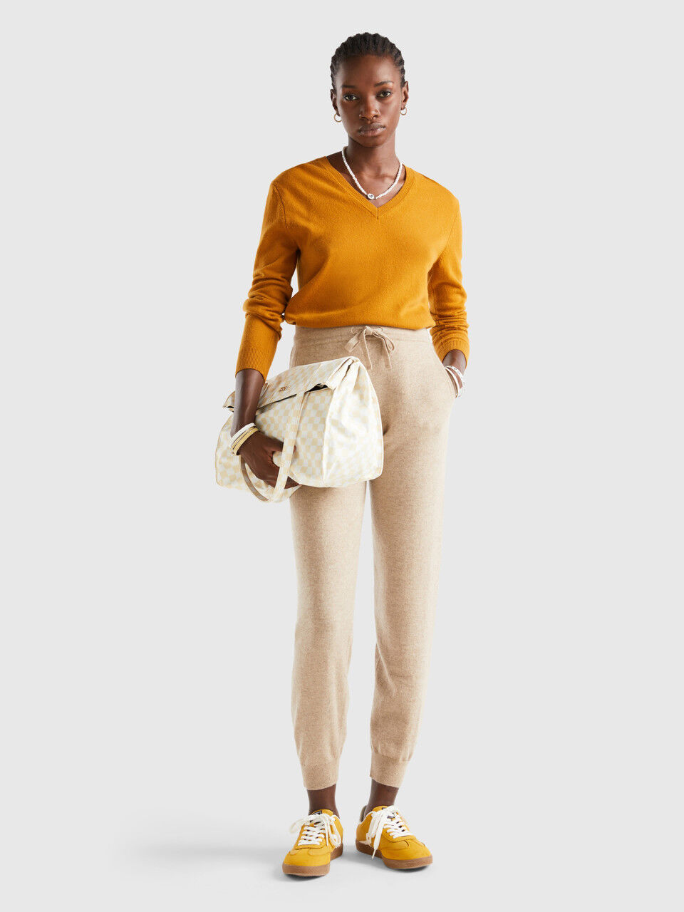 Cashmere joggers womens store