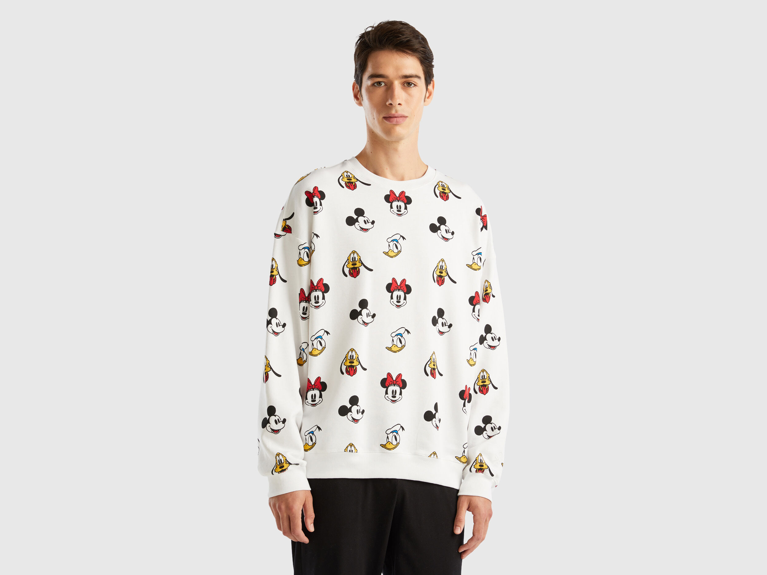 White mickey mouse sweater on sale
